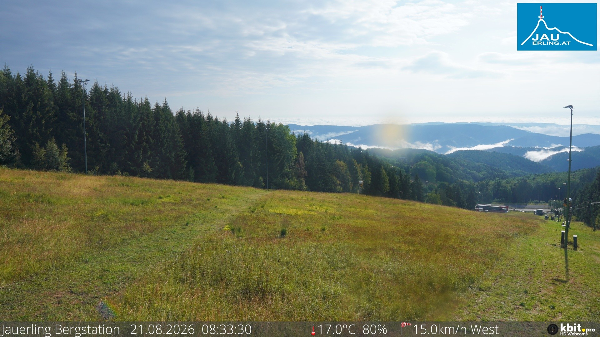 Archived image Webcam Panoramic view - mountain station Jauerling