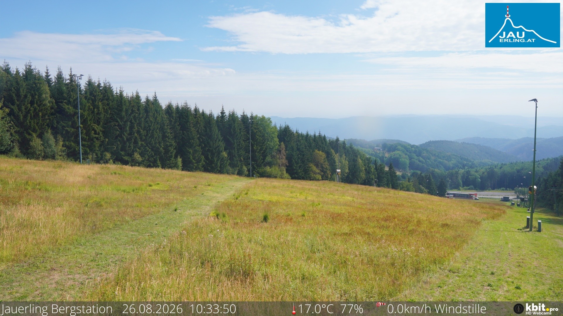 Archived image Webcam Panoramic view - mountain station Jauerling