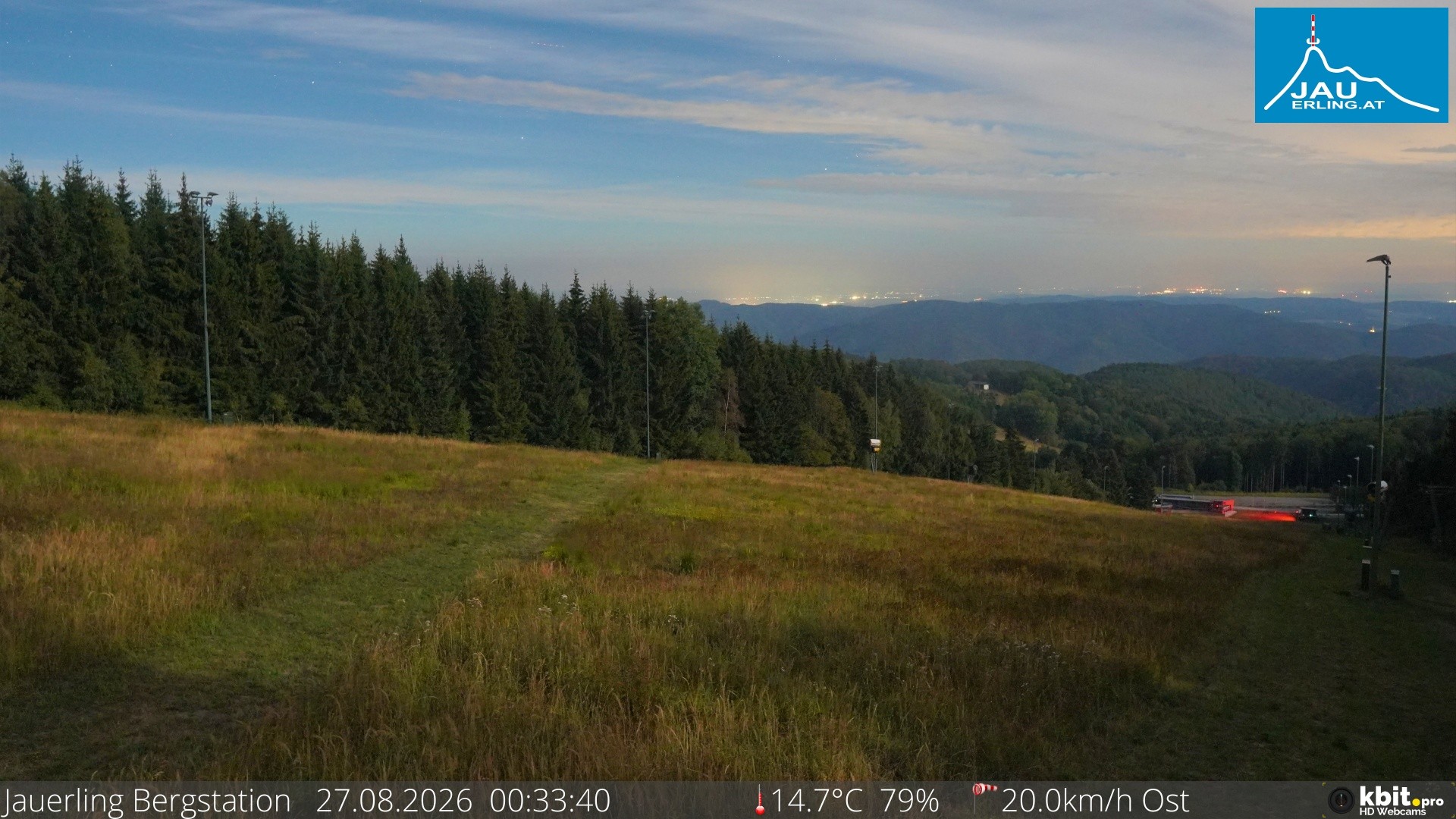 Archived image Webcam Panoramic view - mountain station Jauerling