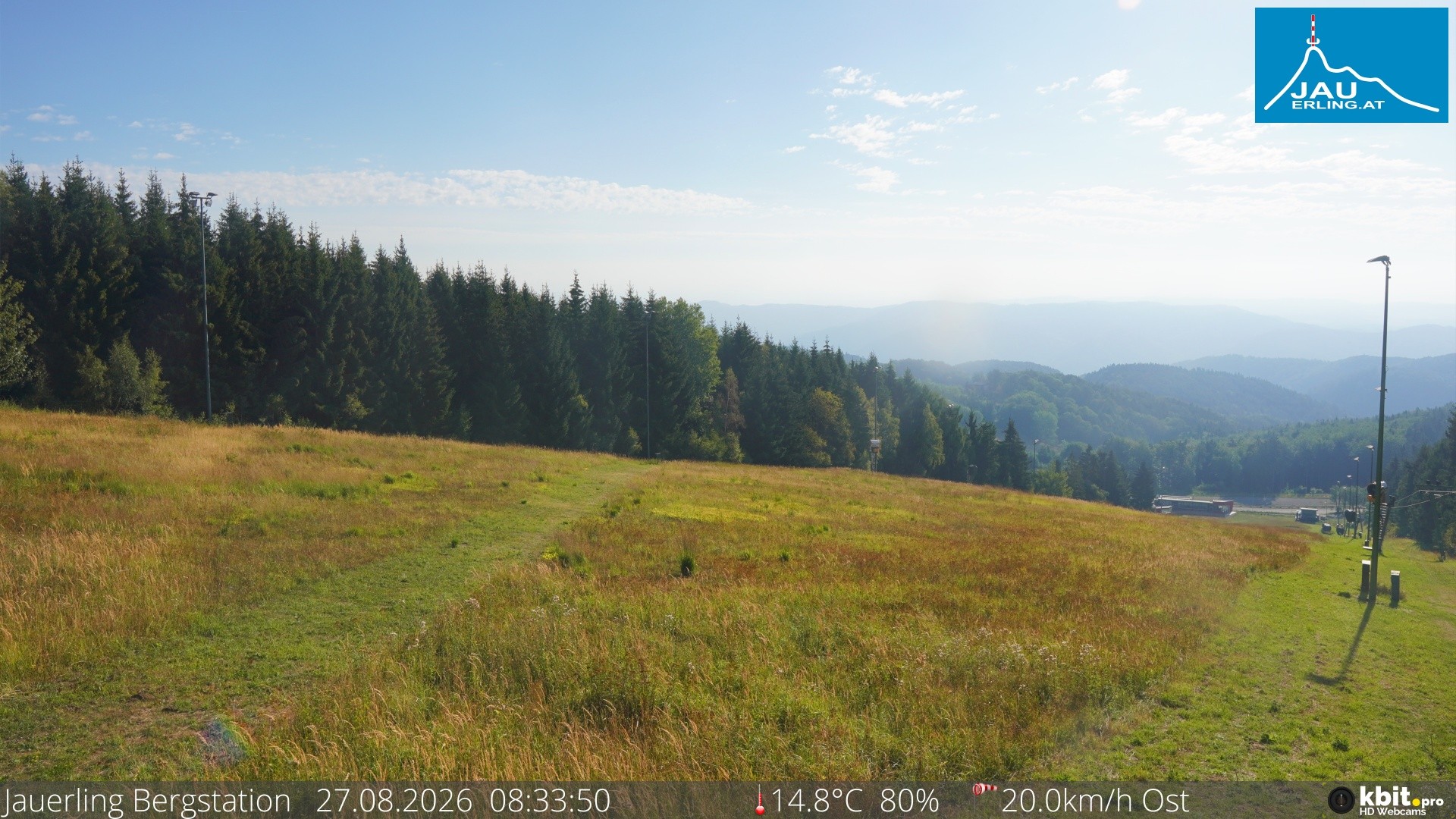 Archived image Webcam Panoramic view - mountain station Jauerling