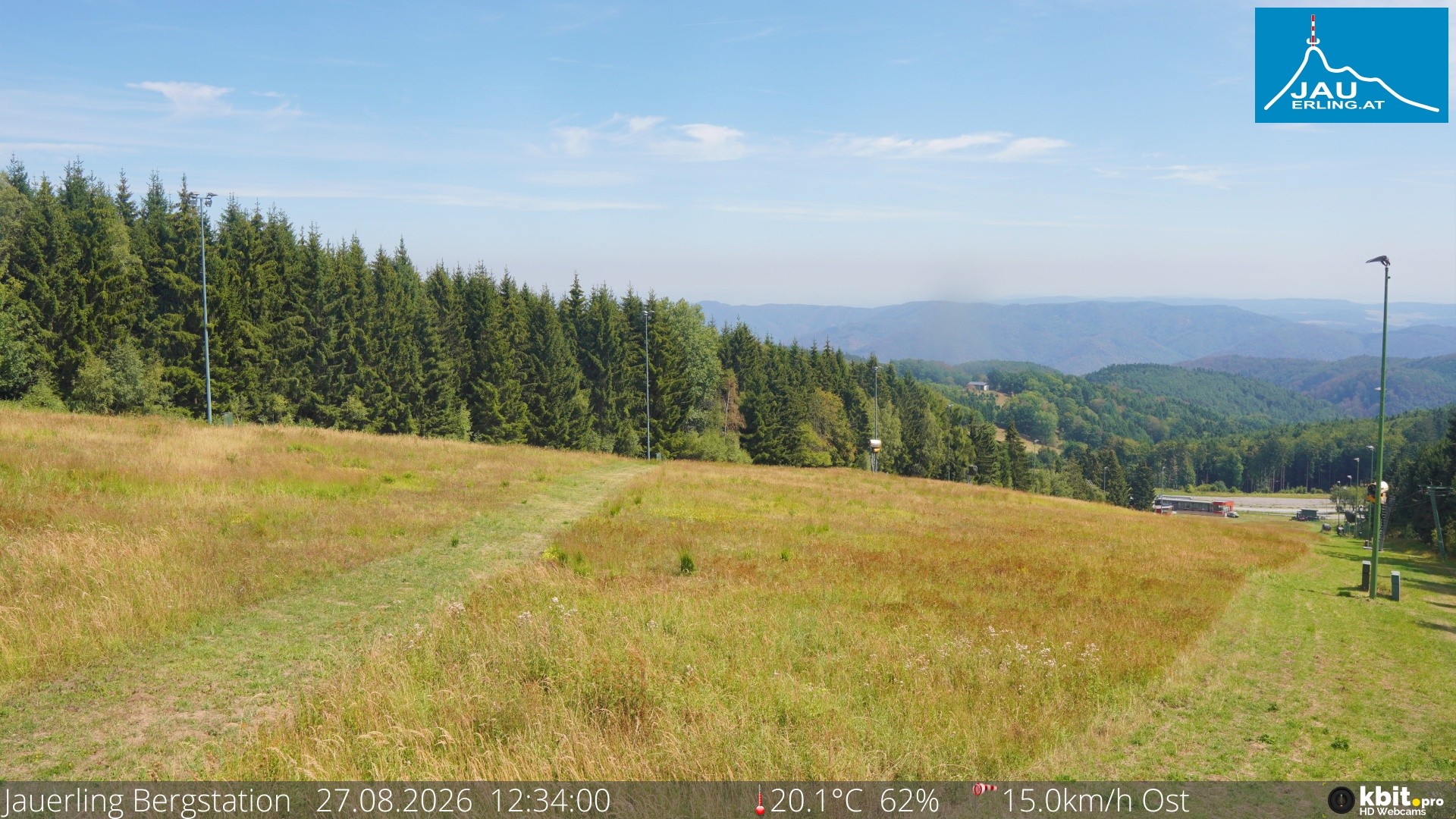 Archived image Webcam Panoramic view - mountain station Jauerling