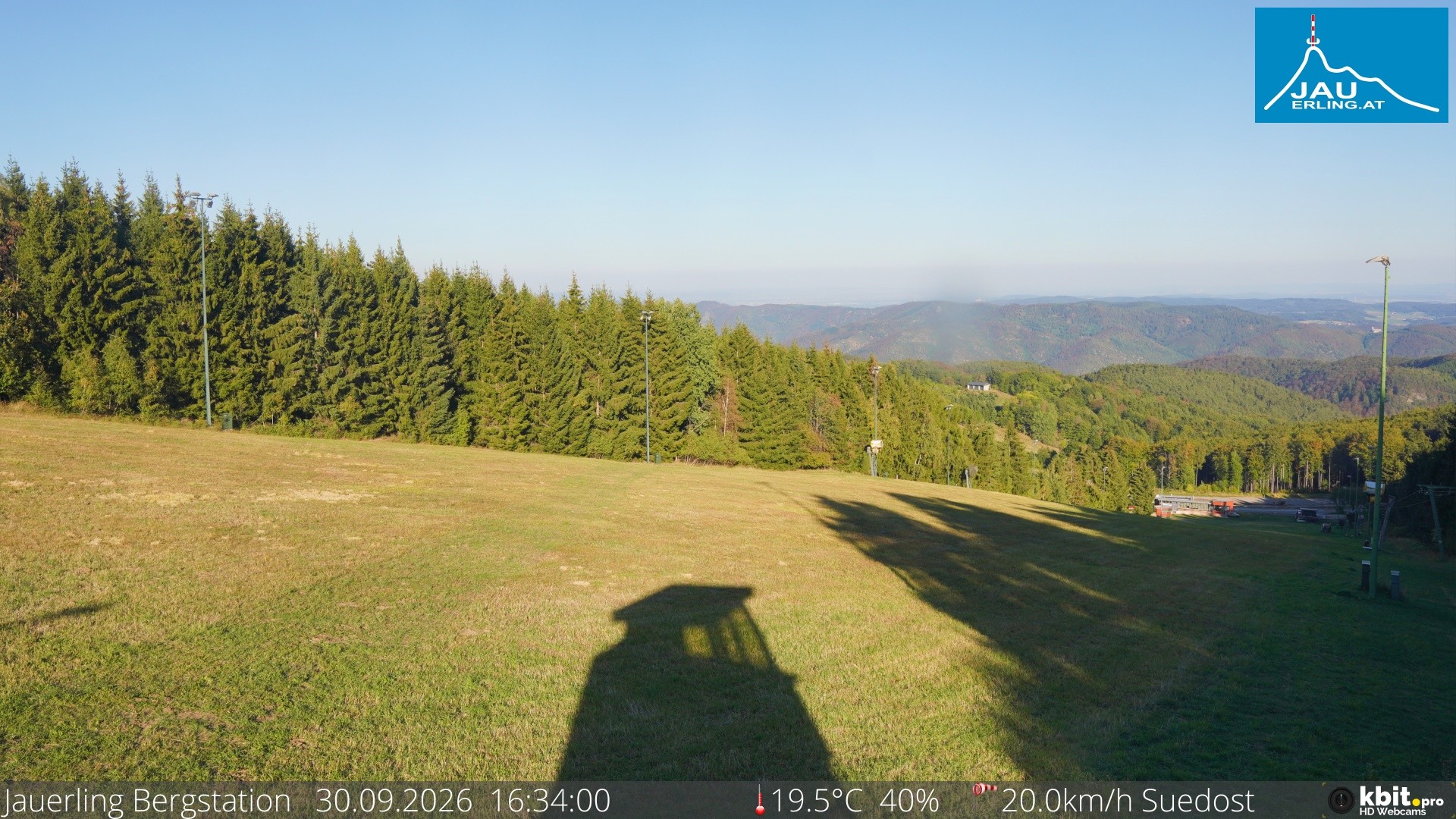 Archived image Webcam Panoramic view - mountain station Jauerling