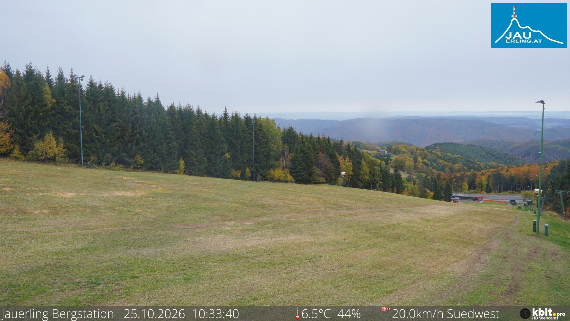 Archived image Webcam Panoramic view - mountain station Jauerling
