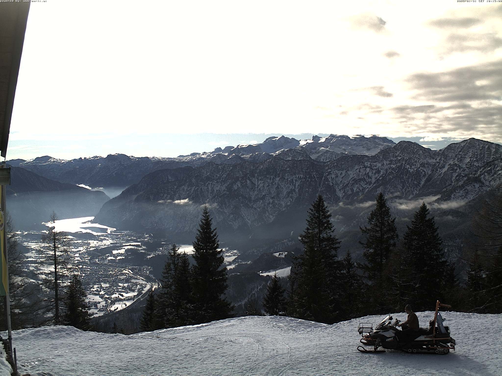 Archiv Foto Webcam Bergstation Katrin (Bad Ischl/Oberösterreich)