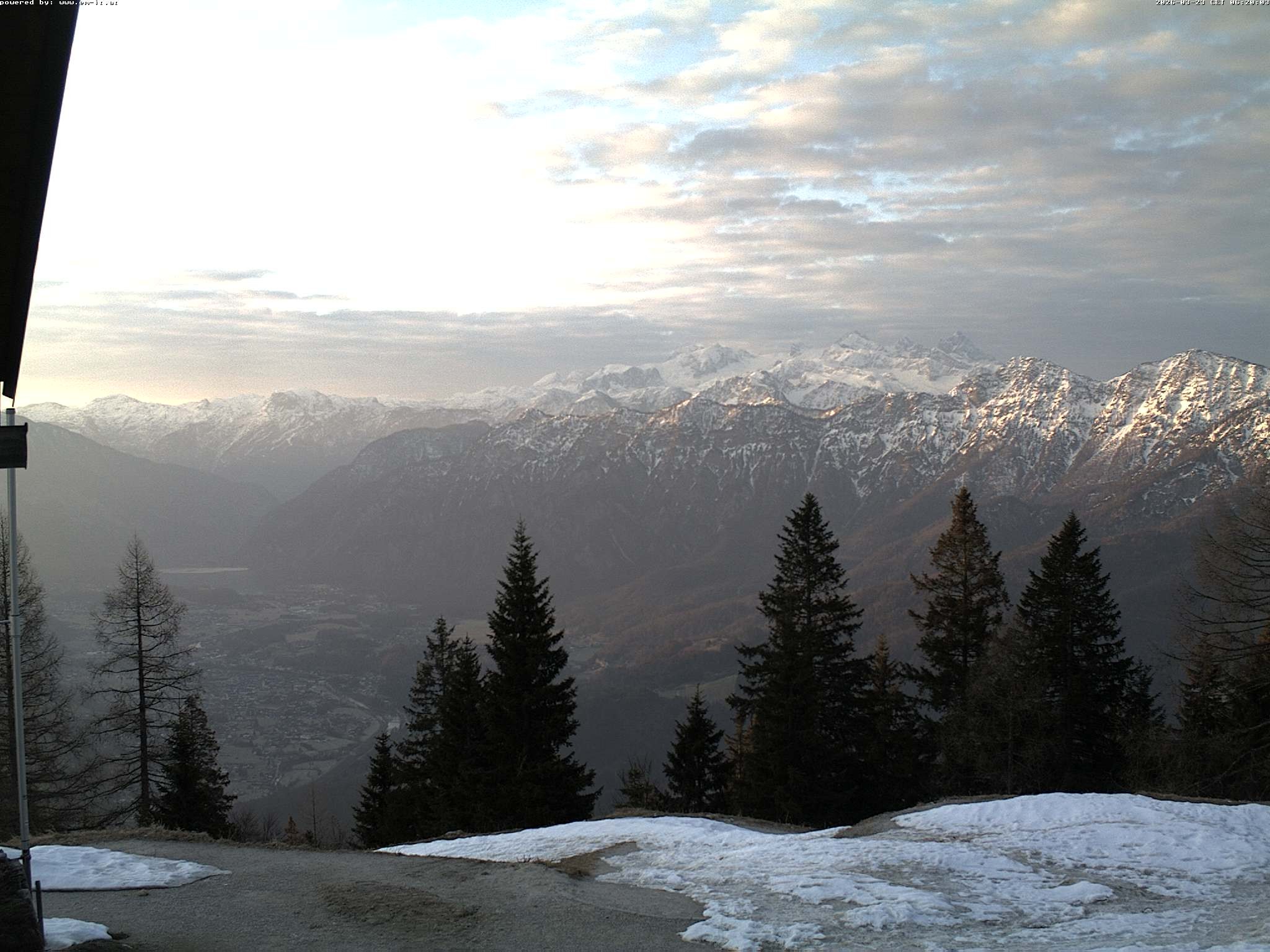 Archiv Foto Webcam Bergstation Katrin (Bad Ischl/Oberösterreich)