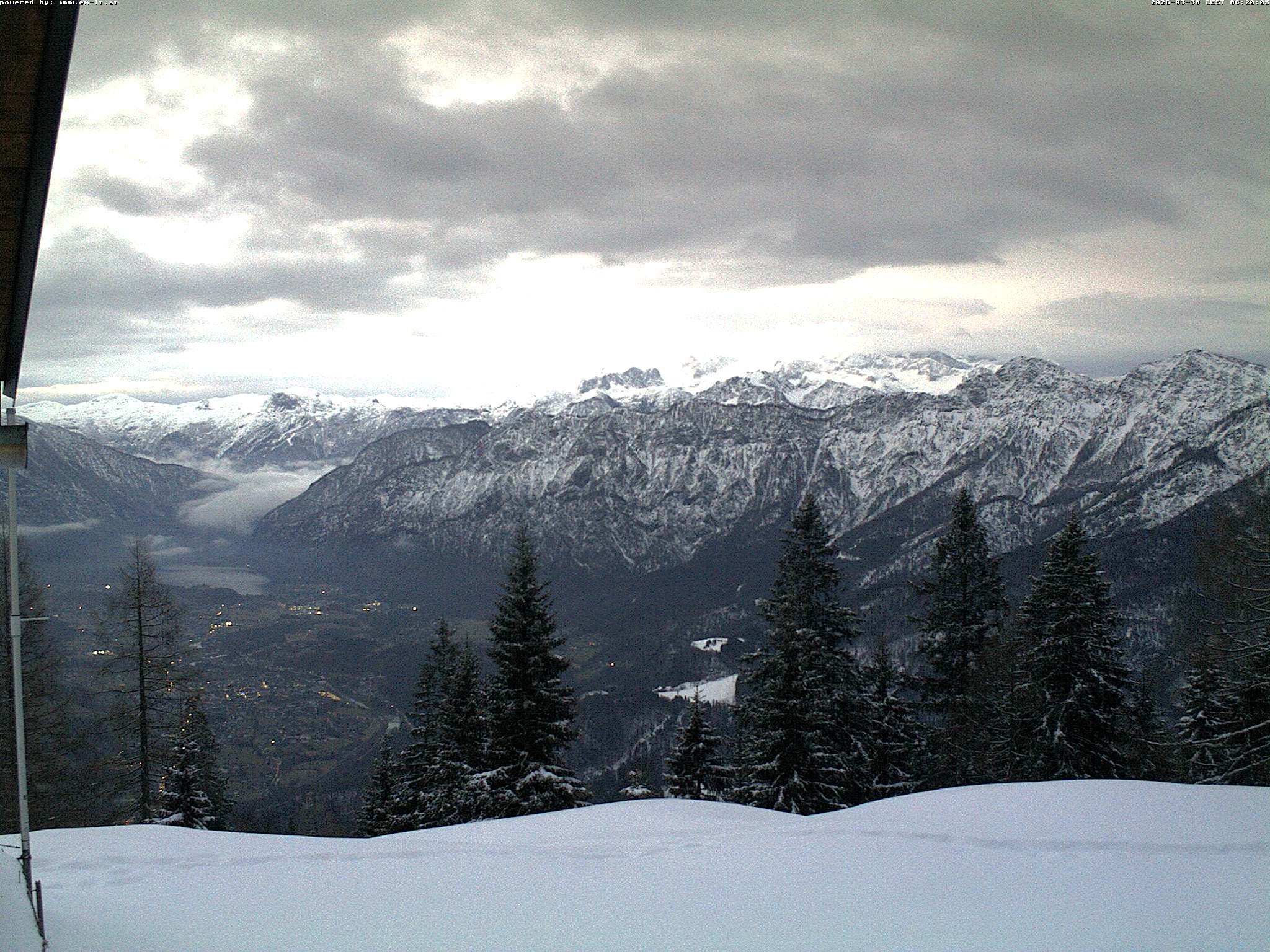 Archiv Foto Webcam Bergstation Katrin (Bad Ischl/Oberösterreich)