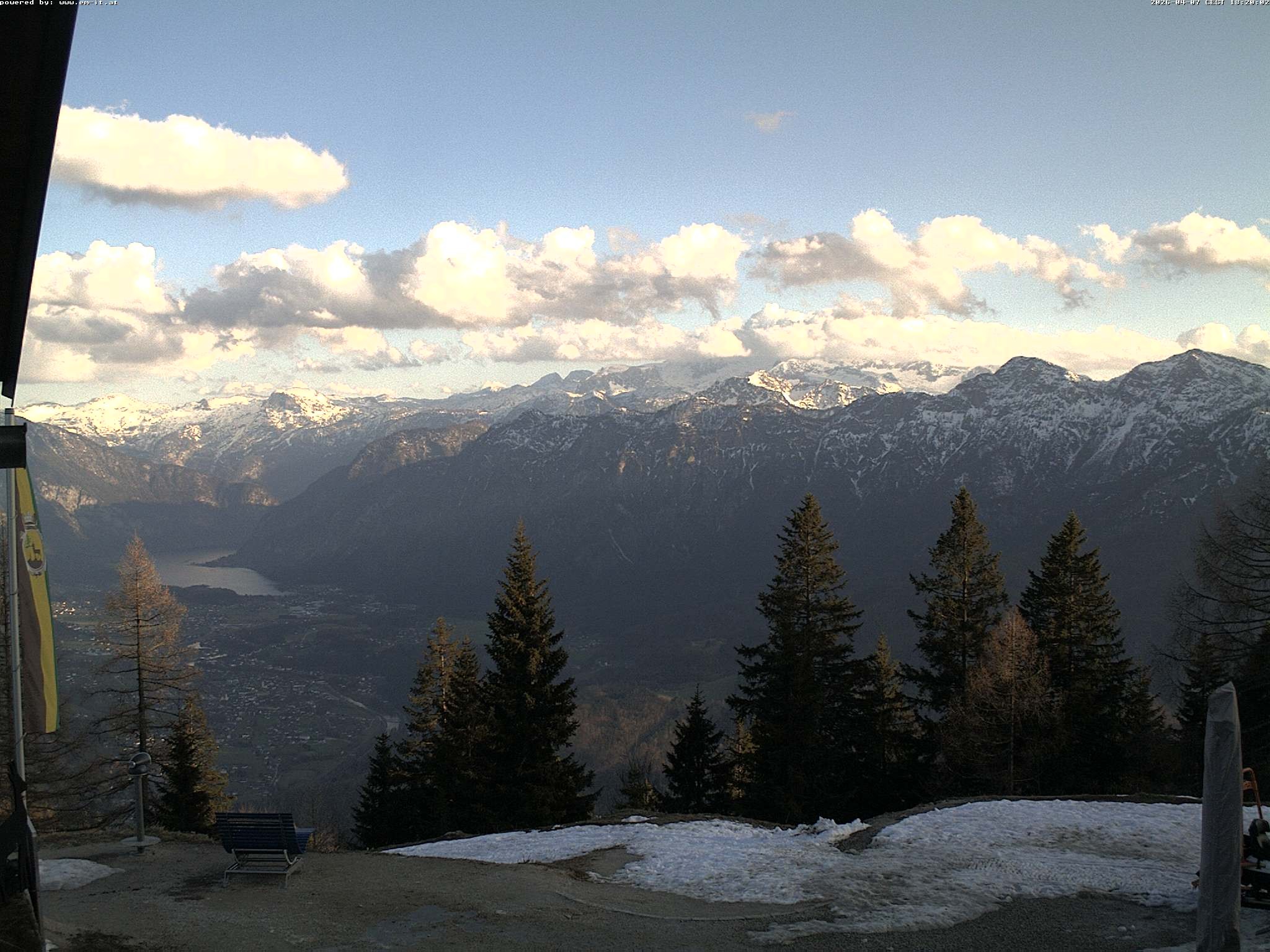 Archiv Foto Webcam Bergstation Katrin (Bad Ischl/Oberösterreich)