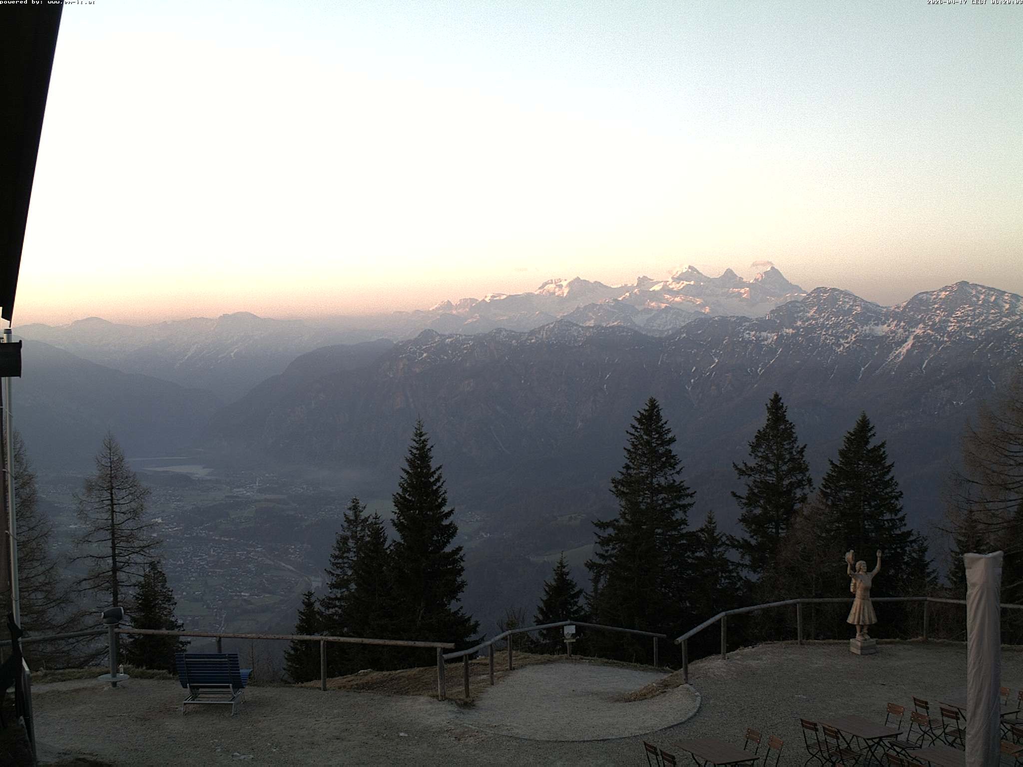 Archived image Webcam Top station Katrin (Bad Ischl/Upper Austria)