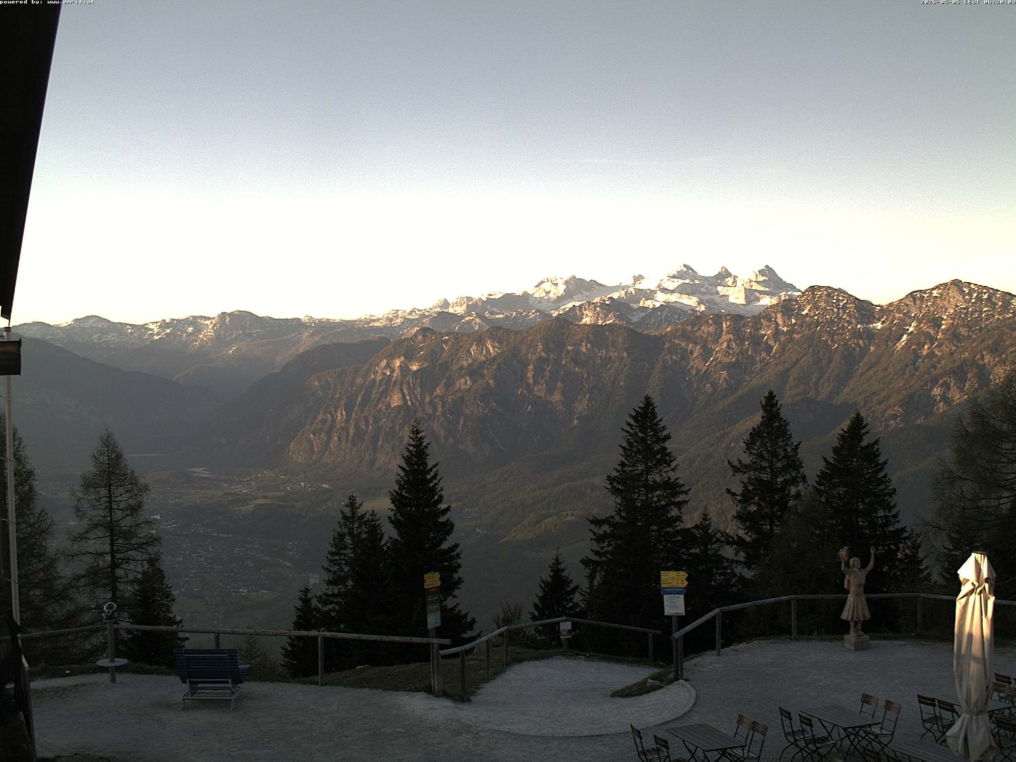 Archiv Foto Webcam Bergstation Katrin (Bad Ischl/Oberösterreich)