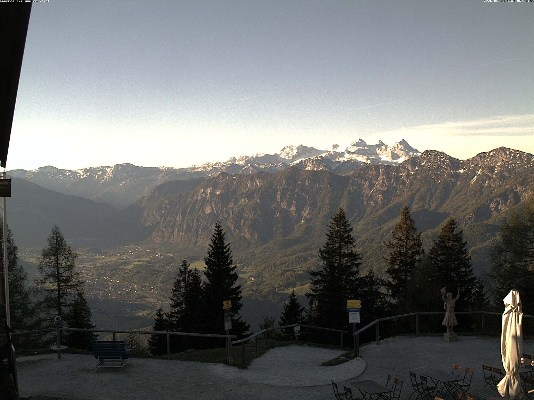Archiv Foto Webcam Bergstation Katrin (Bad Ischl/Oberösterreich)