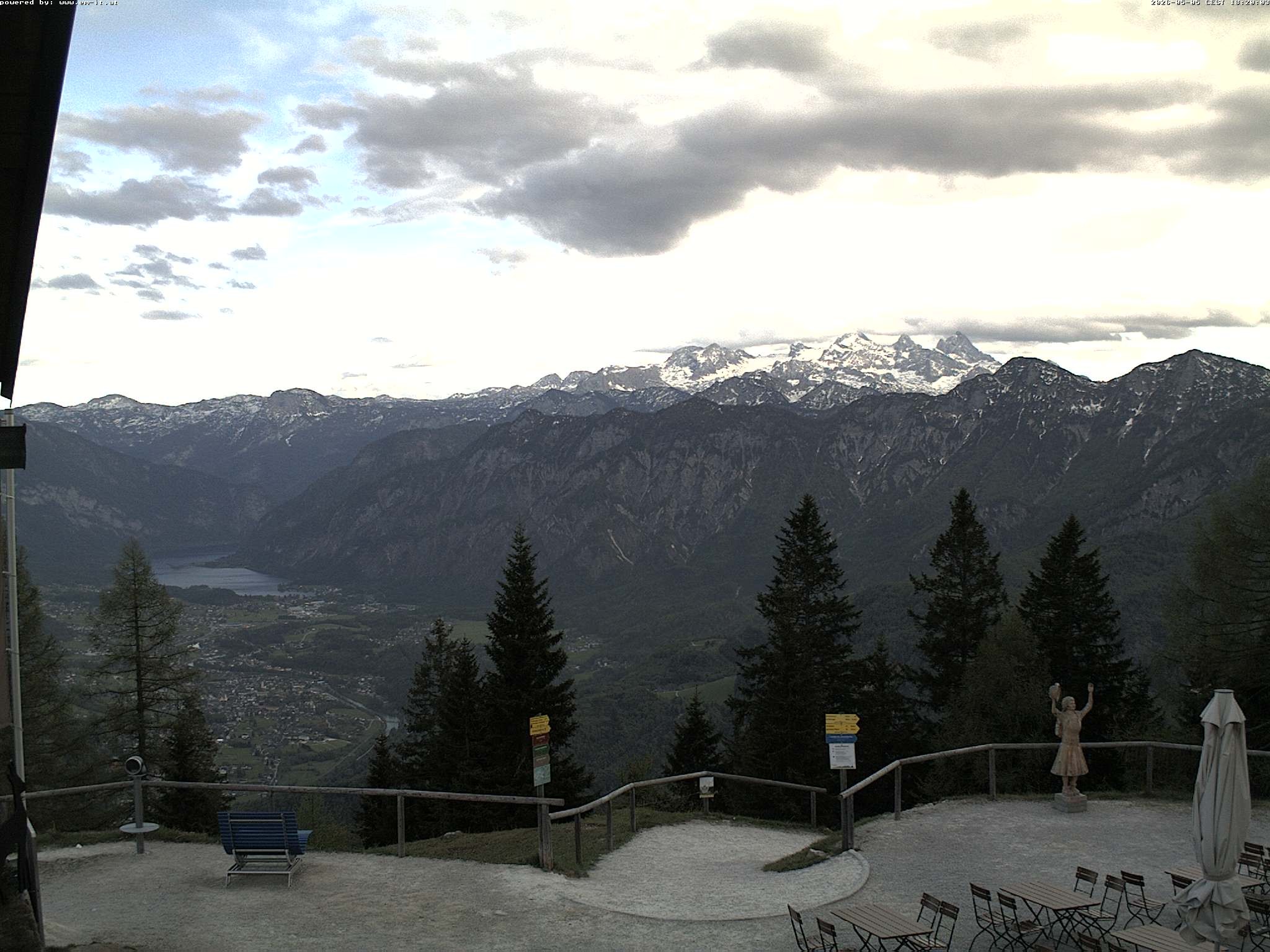 Archiv Foto Webcam Bergstation Katrin (Bad Ischl/Oberösterreich)