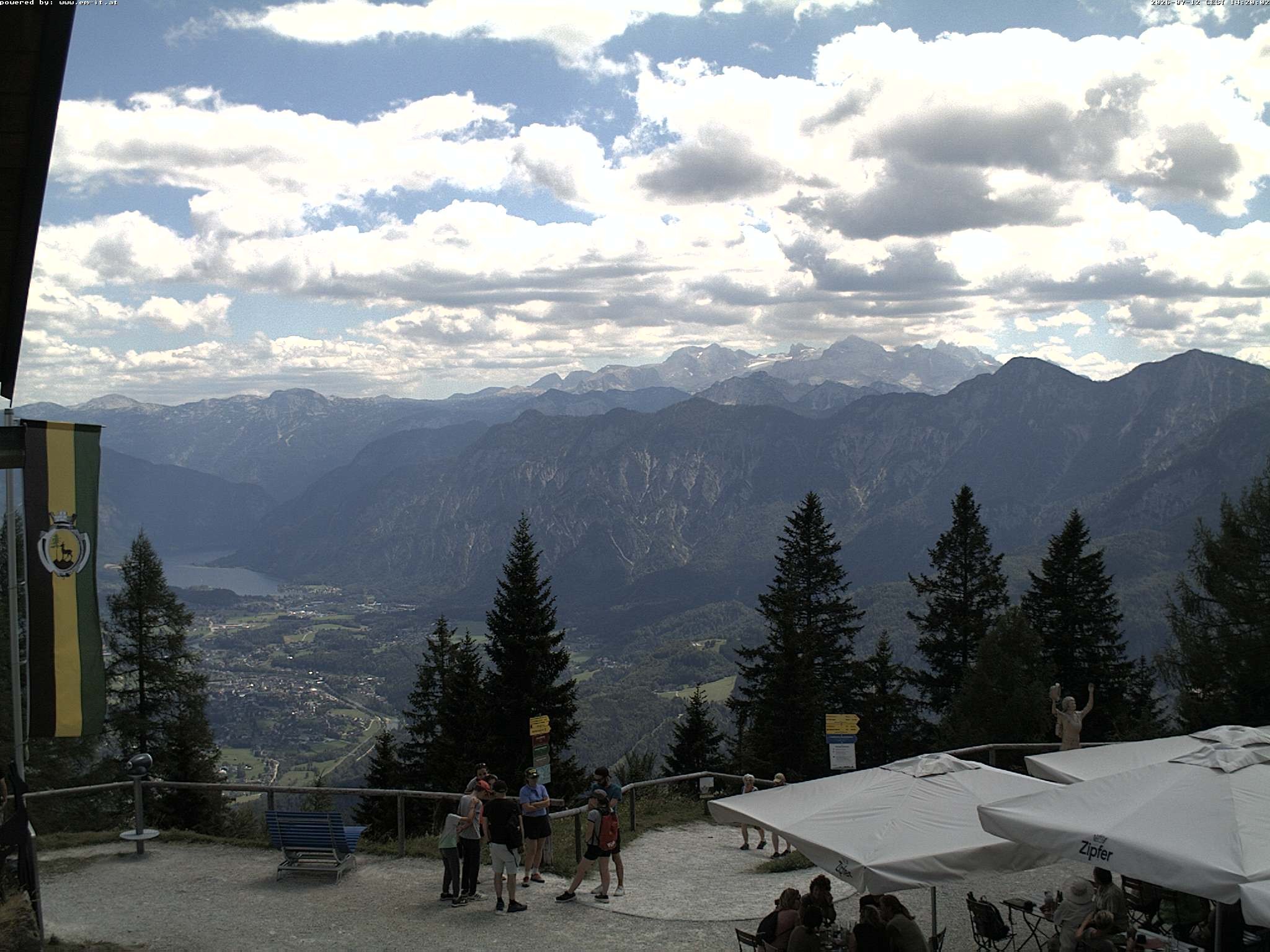 Archived image Webcam Top station Katrin (Bad Ischl/Upper Austria)