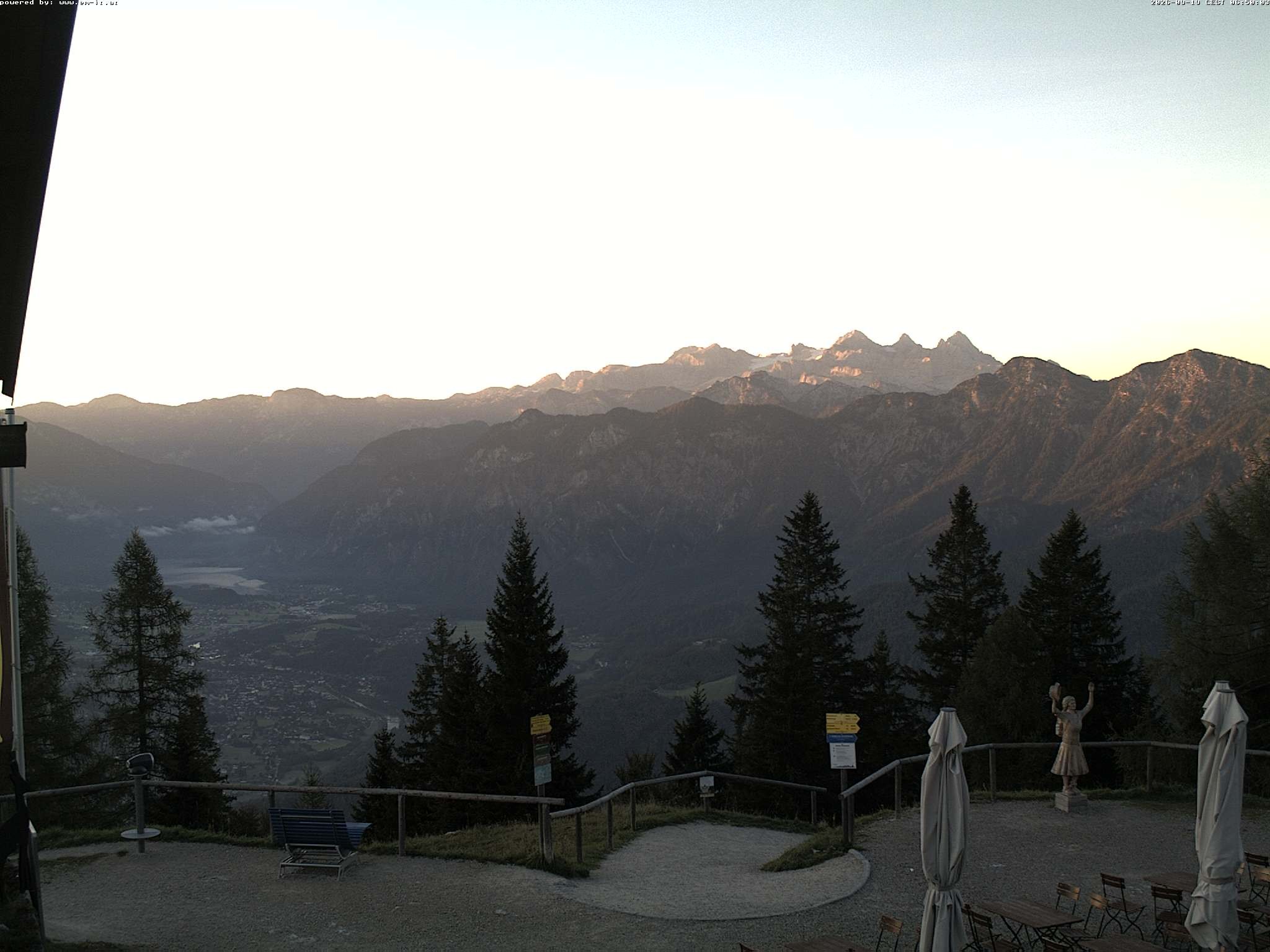 Archiv Foto Webcam Bergstation Katrin (Bad Ischl/Oberösterreich)