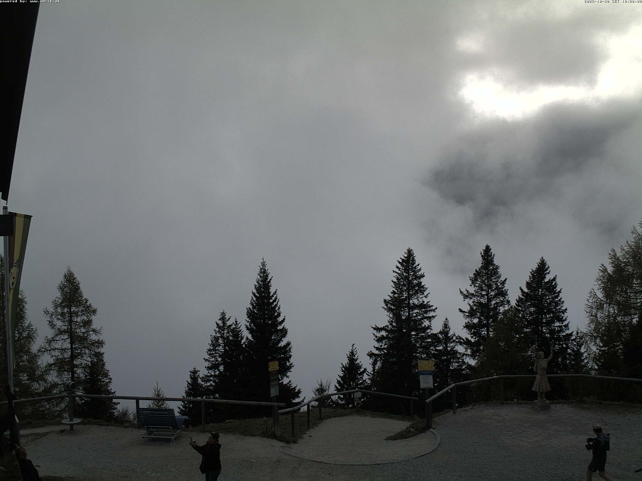 Archiv Foto Webcam Bergstation Katrin (Bad Ischl/Oberösterreich)