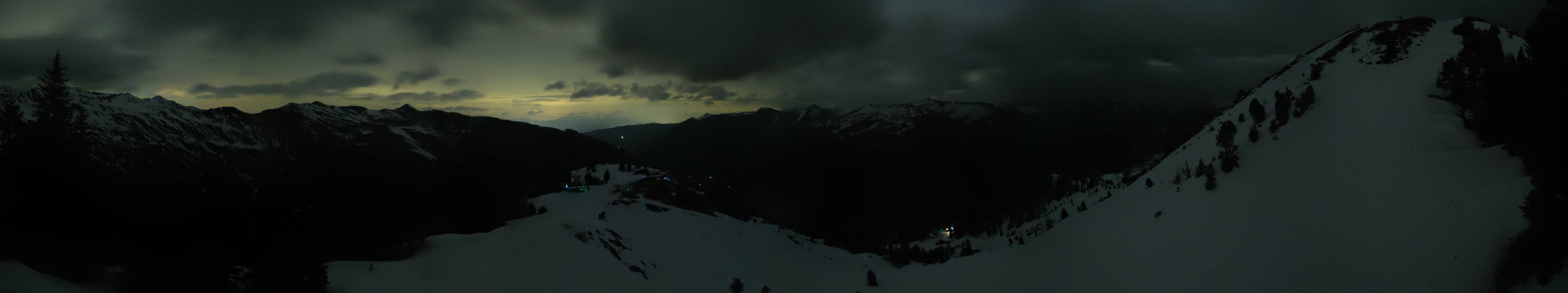 Archived image Webcam Hochsitz (1.820 m)