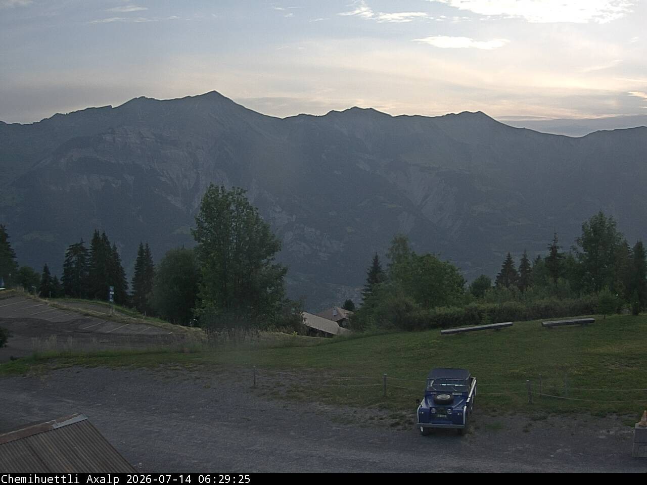Archiv Foto Webcam Chemihüttli Apartments Axalp