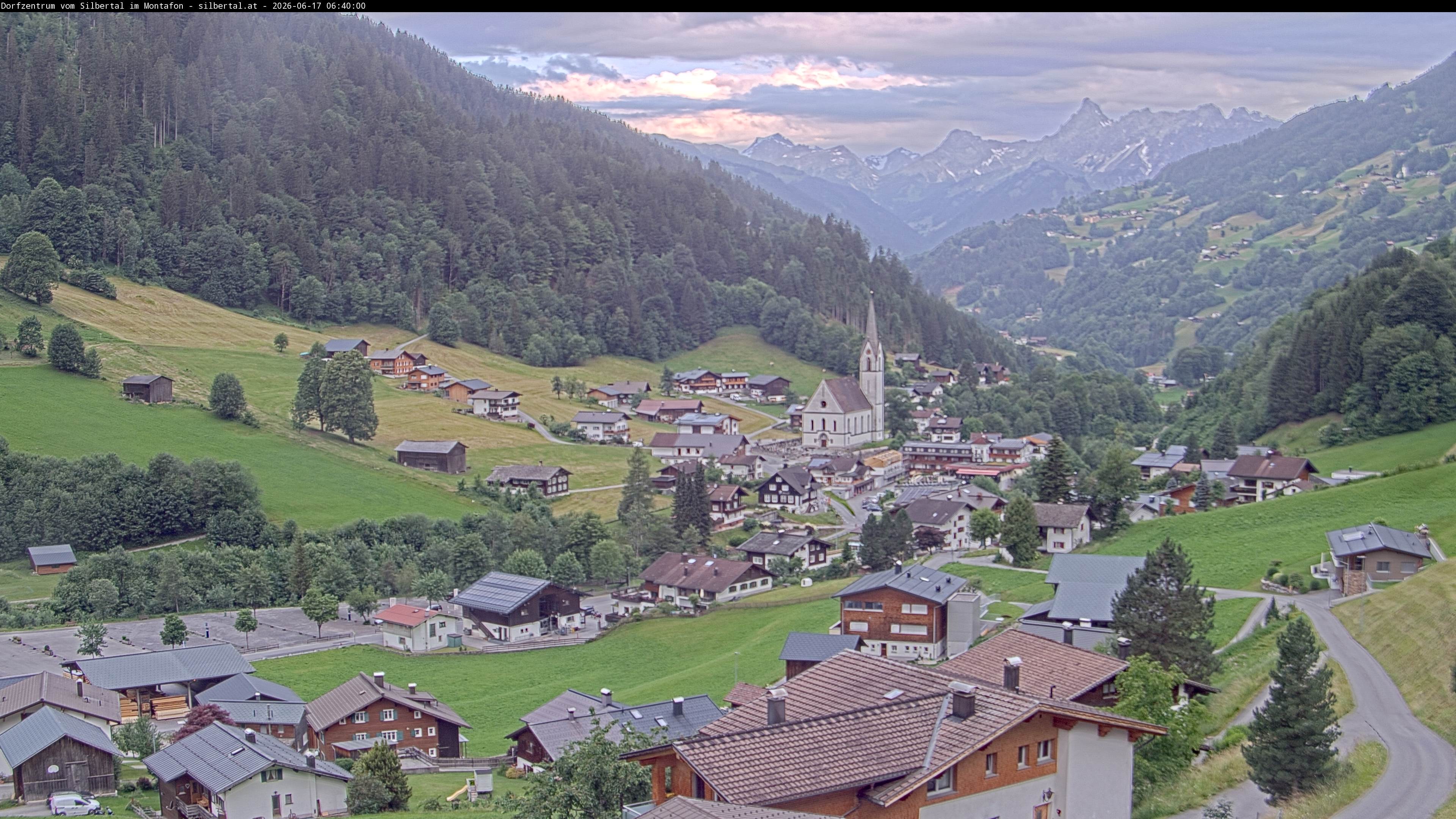 Archiv Foto Webcam Blick auf Silbertal, Vorarlberg