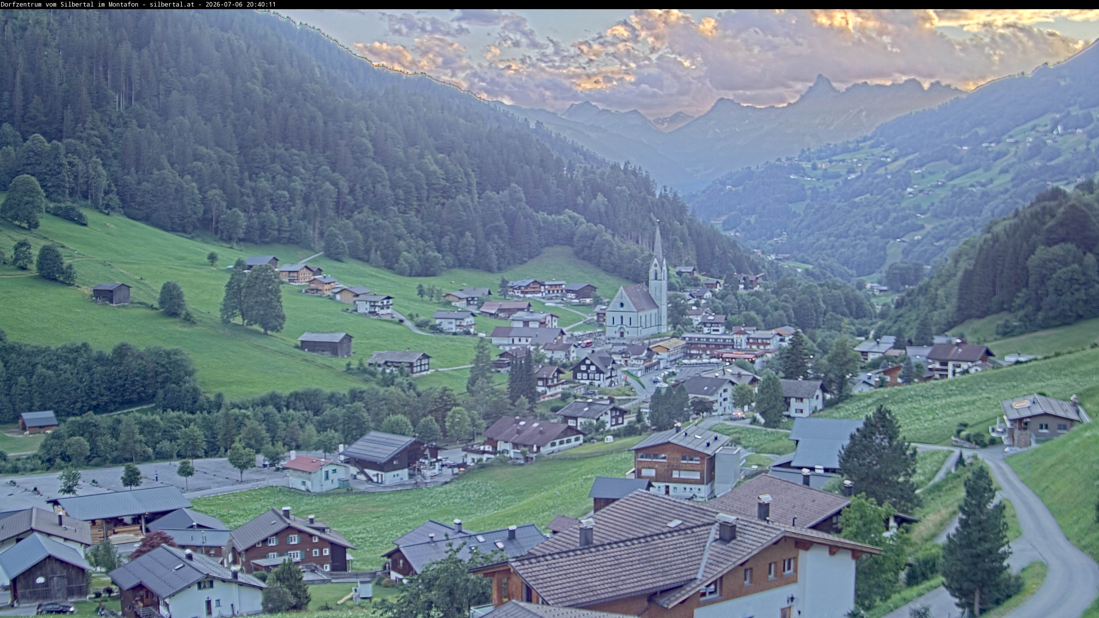 Archiv Foto Webcam Blick auf Silbertal, Vorarlberg