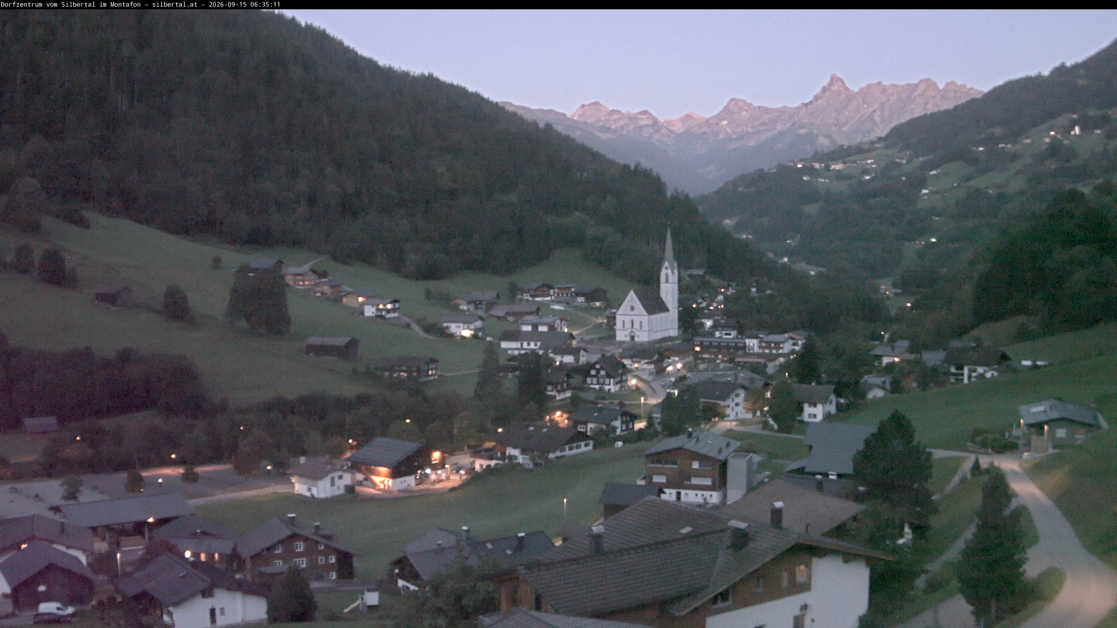 Archiv Foto Webcam Blick auf Silbertal, Vorarlberg