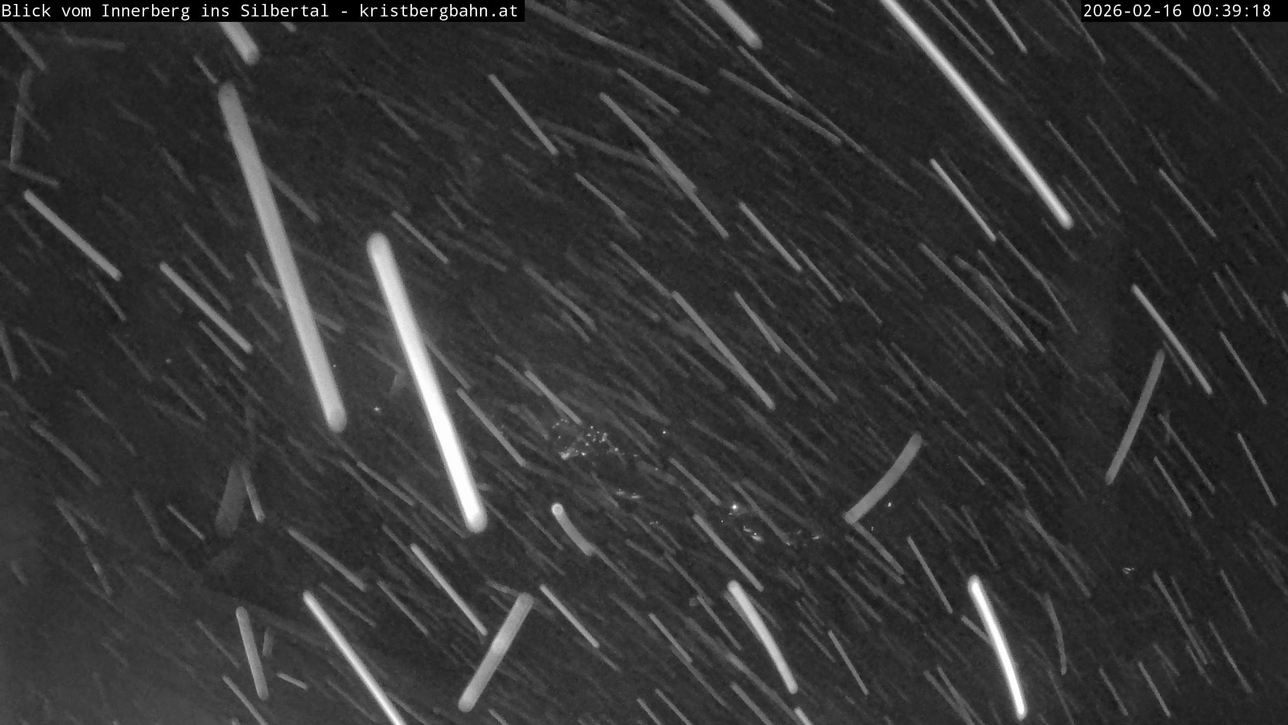 Archived image Webcam Innerberg, "Silbertal" valley