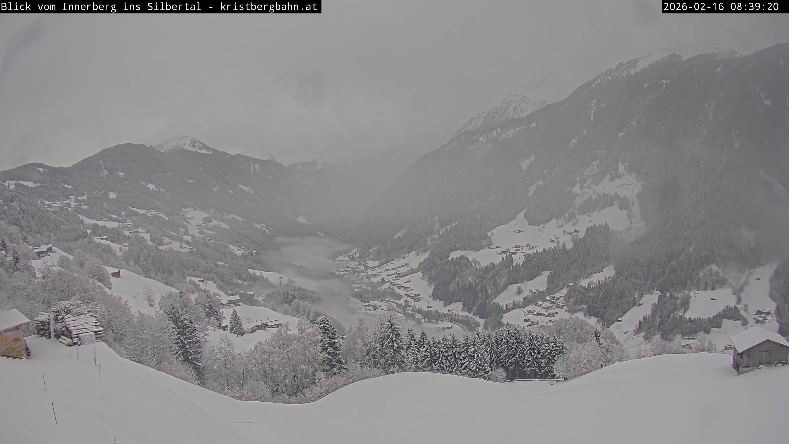Archived image Webcam Innerberg, "Silbertal" valley