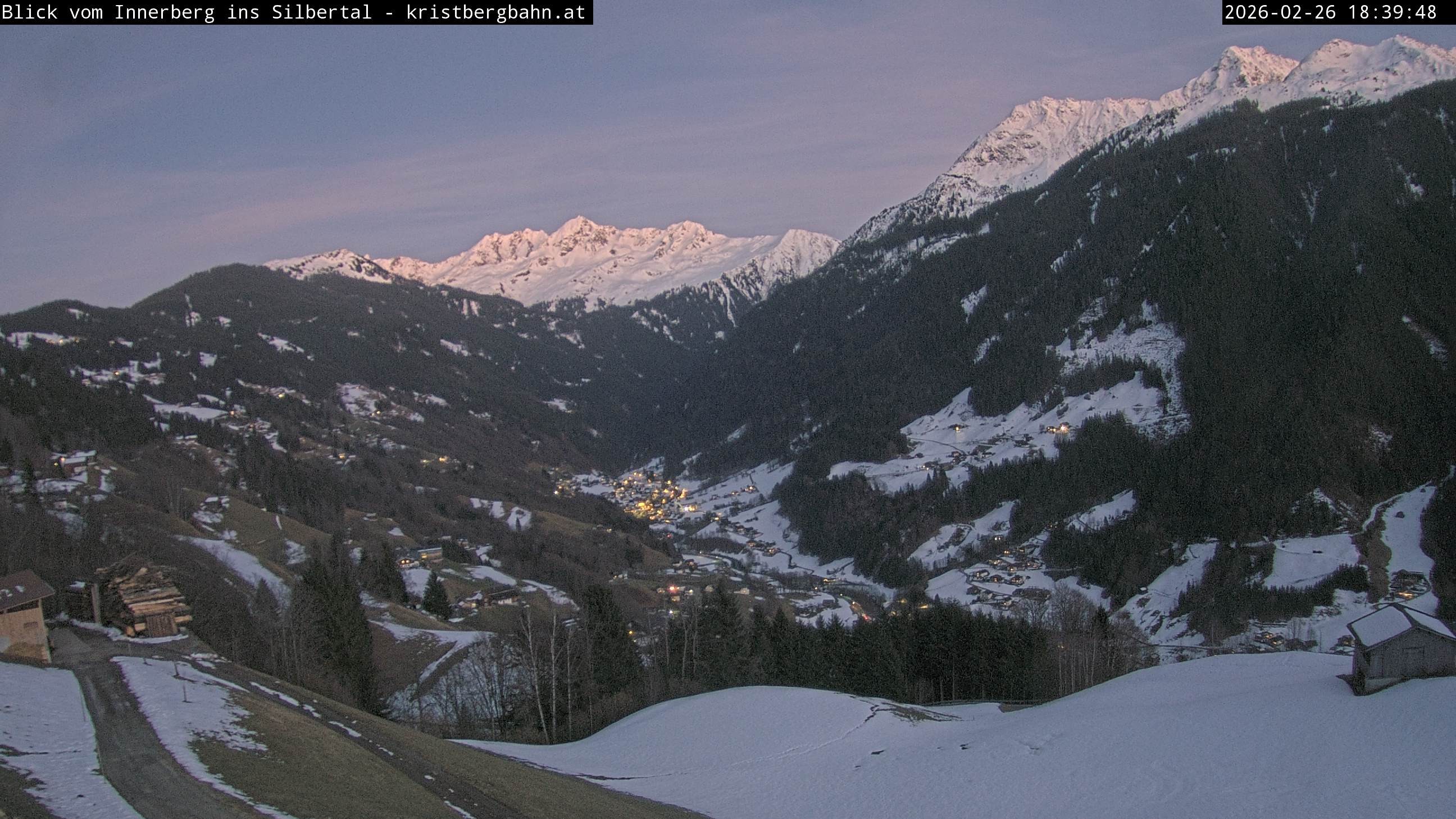 Archived image Webcam Innerberg, "Silbertal" valley