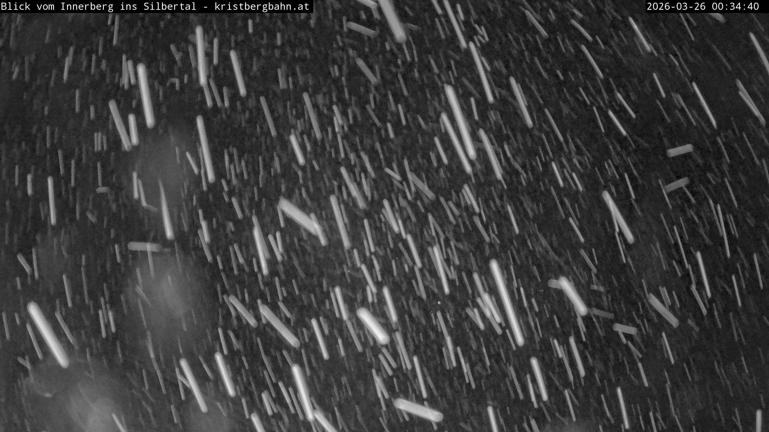 Archived image Webcam Innerberg, "Silbertal" valley