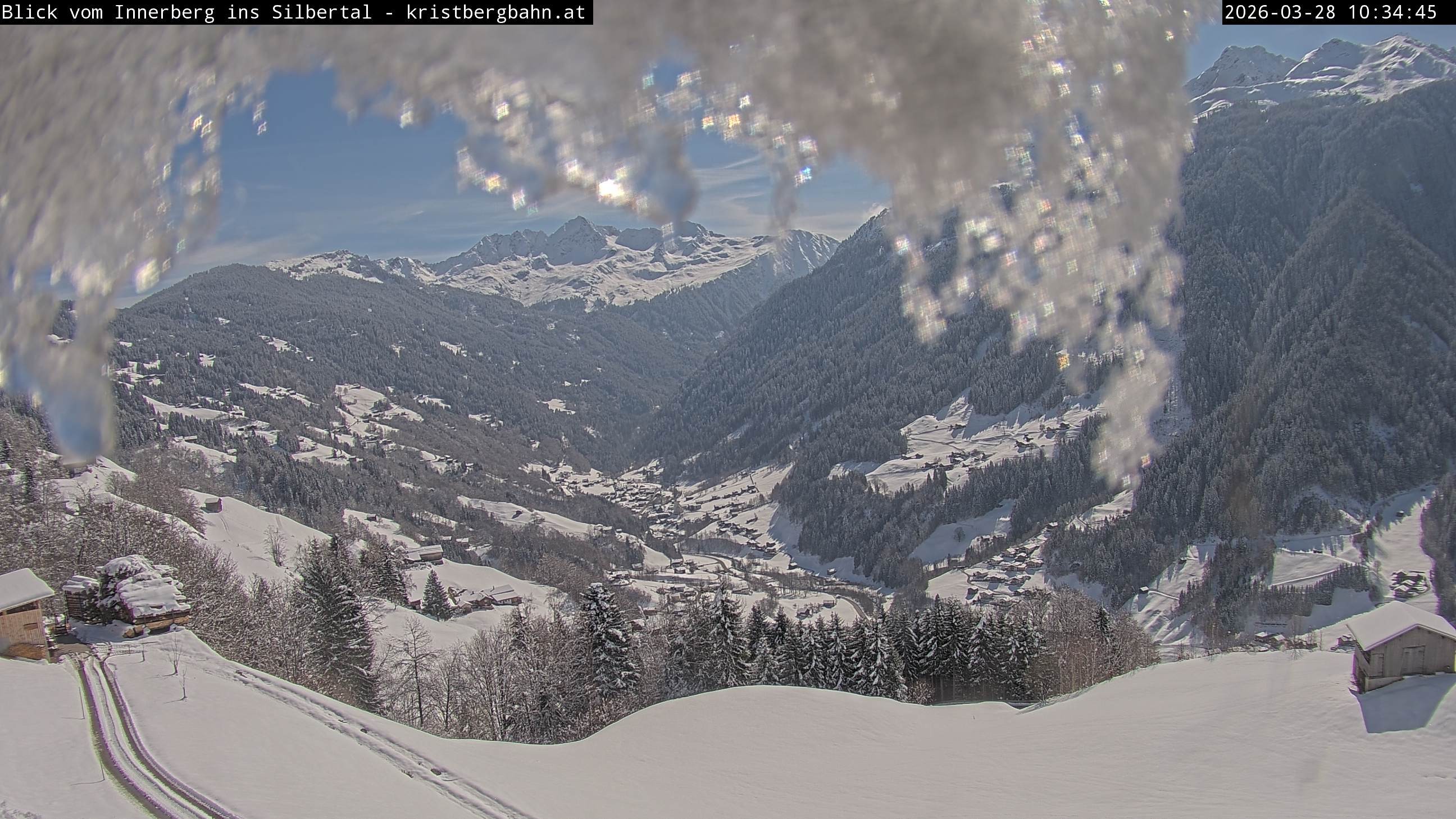 Archived image Webcam Innerberg, "Silbertal" valley