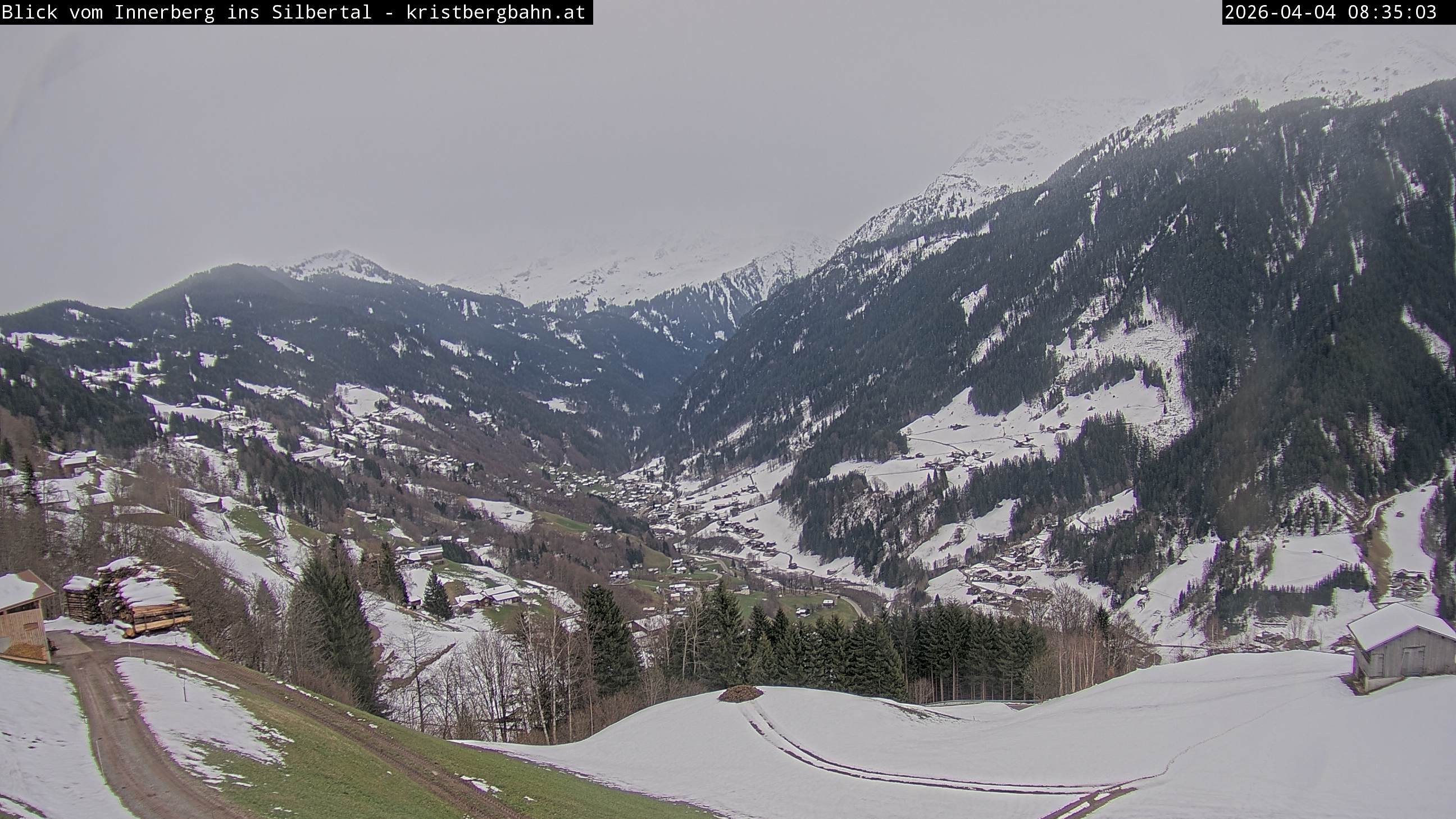 Archived image Webcam Innerberg, "Silbertal" valley