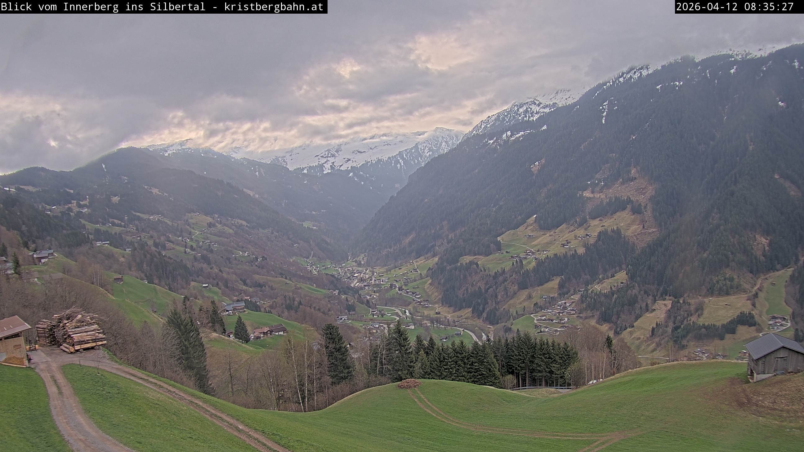 Archived image Webcam Innerberg, "Silbertal" valley