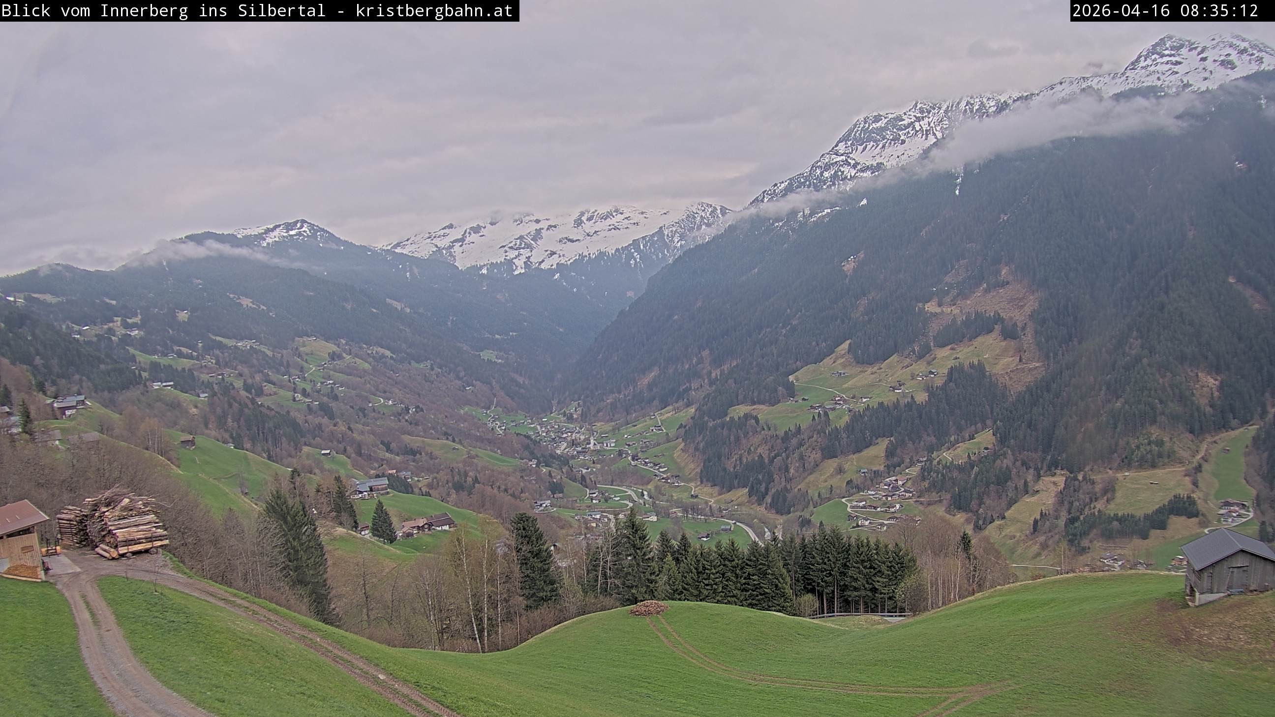 Archived image Webcam Innerberg, "Silbertal" valley