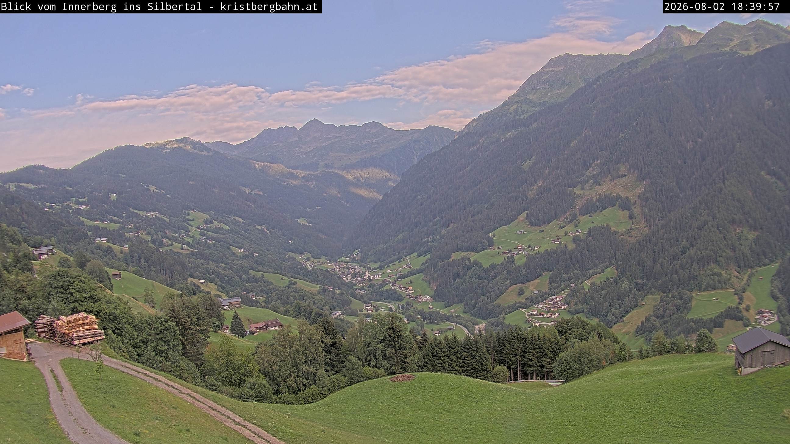 Archived image Webcam Innerberg, "Silbertal" valley
