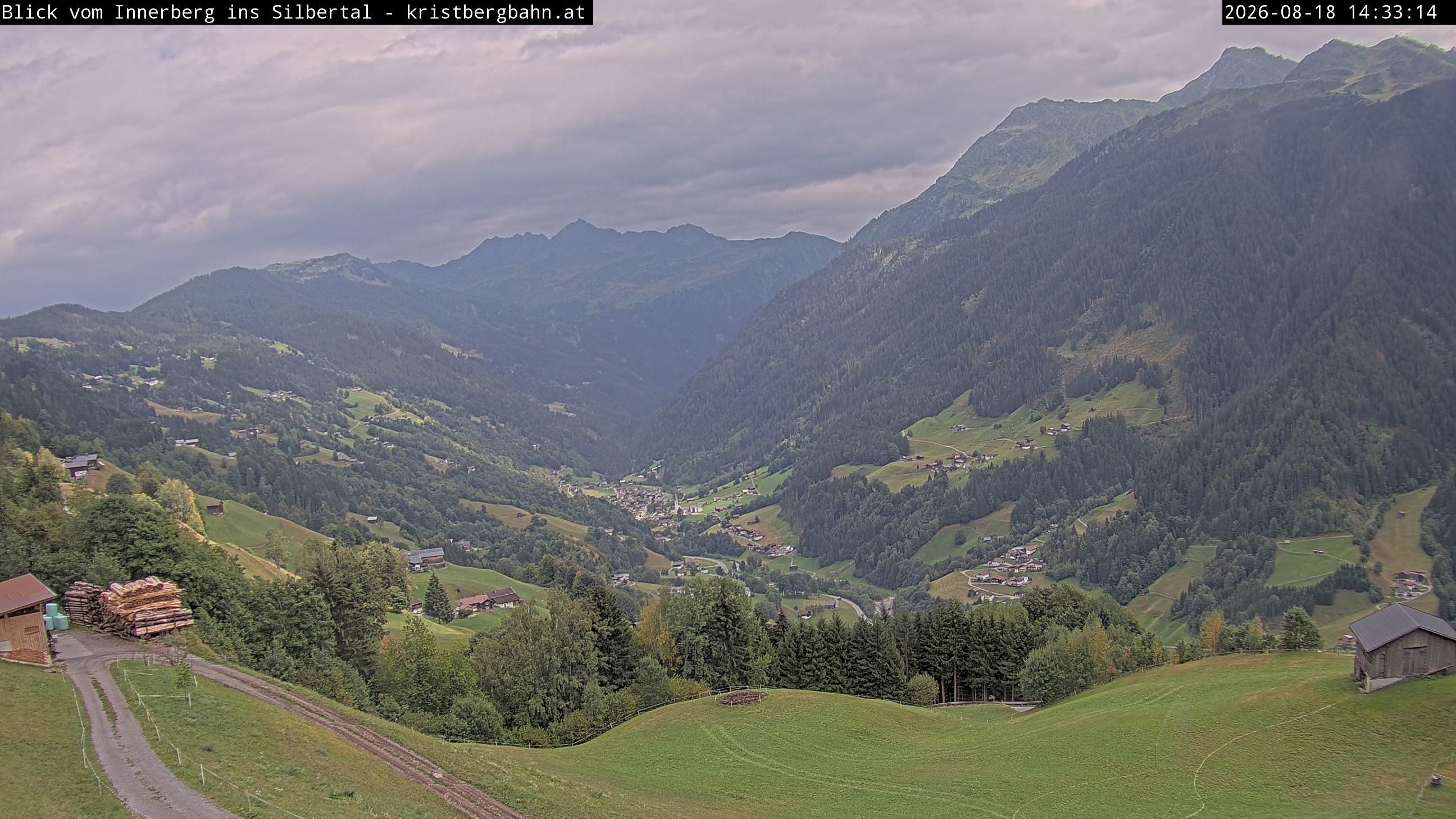 Archived image Webcam Innerberg, "Silbertal" valley