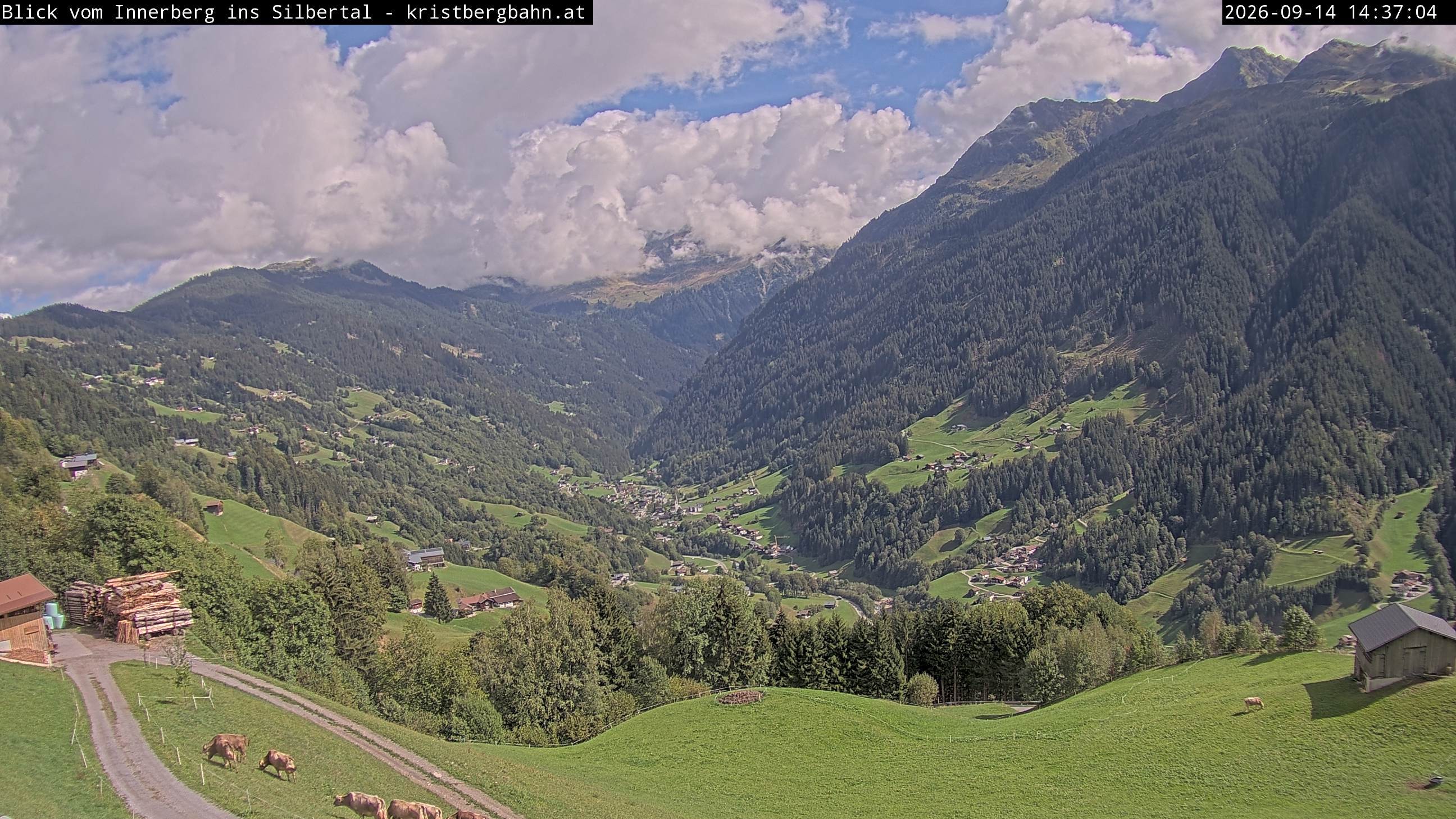 Archived image Webcam Innerberg, "Silbertal" valley