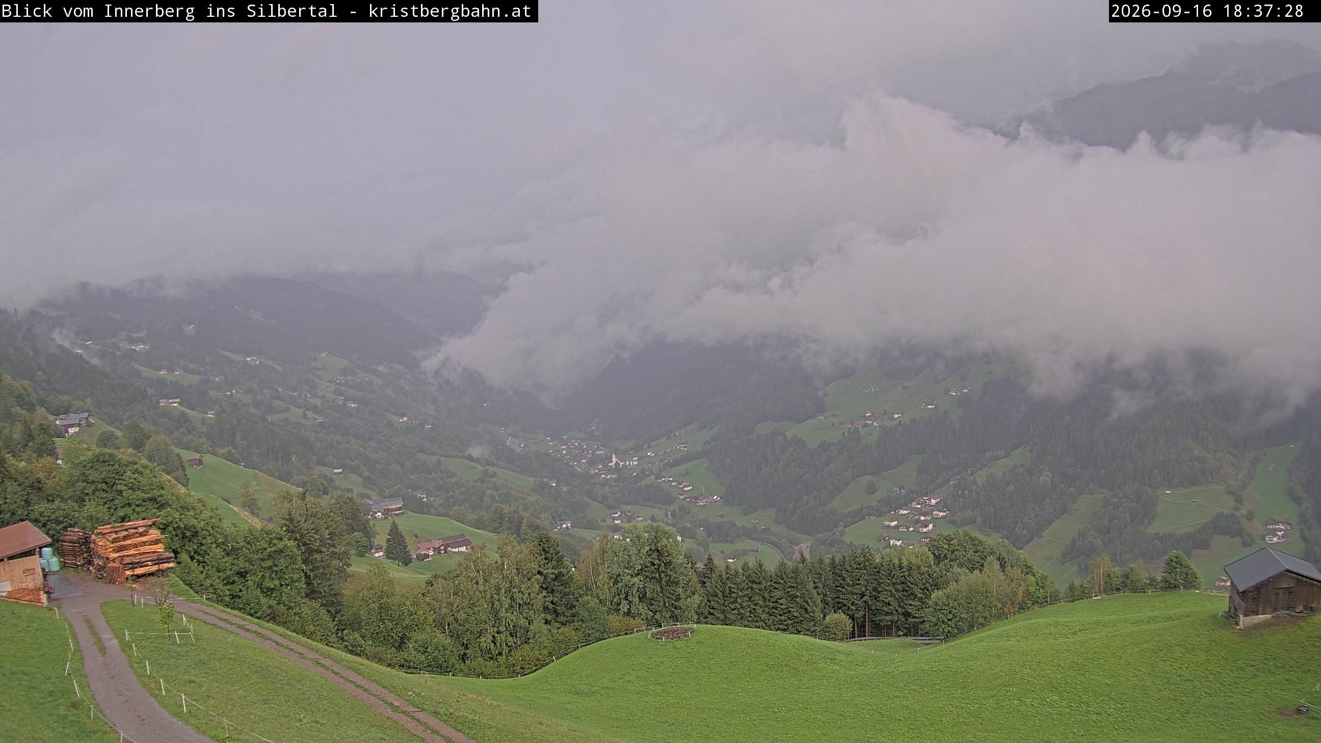 Archived image Webcam Innerberg, "Silbertal" valley