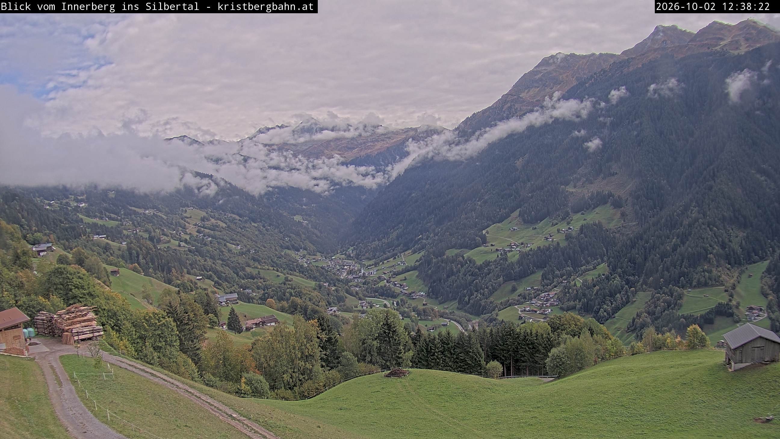 Archived image Webcam Innerberg, "Silbertal" valley