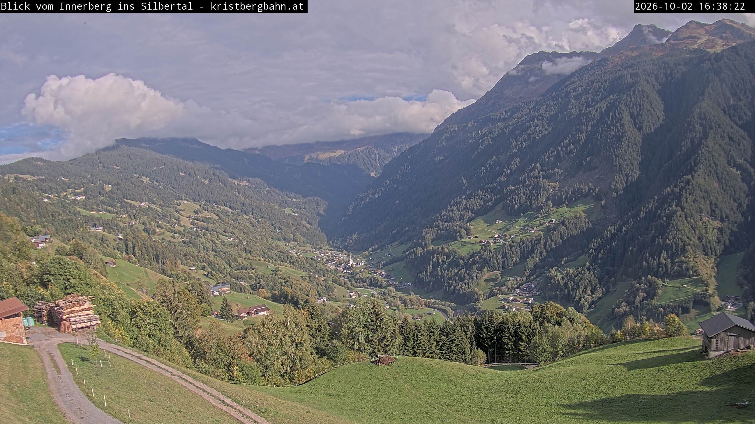 Archived image Webcam Innerberg, "Silbertal" valley