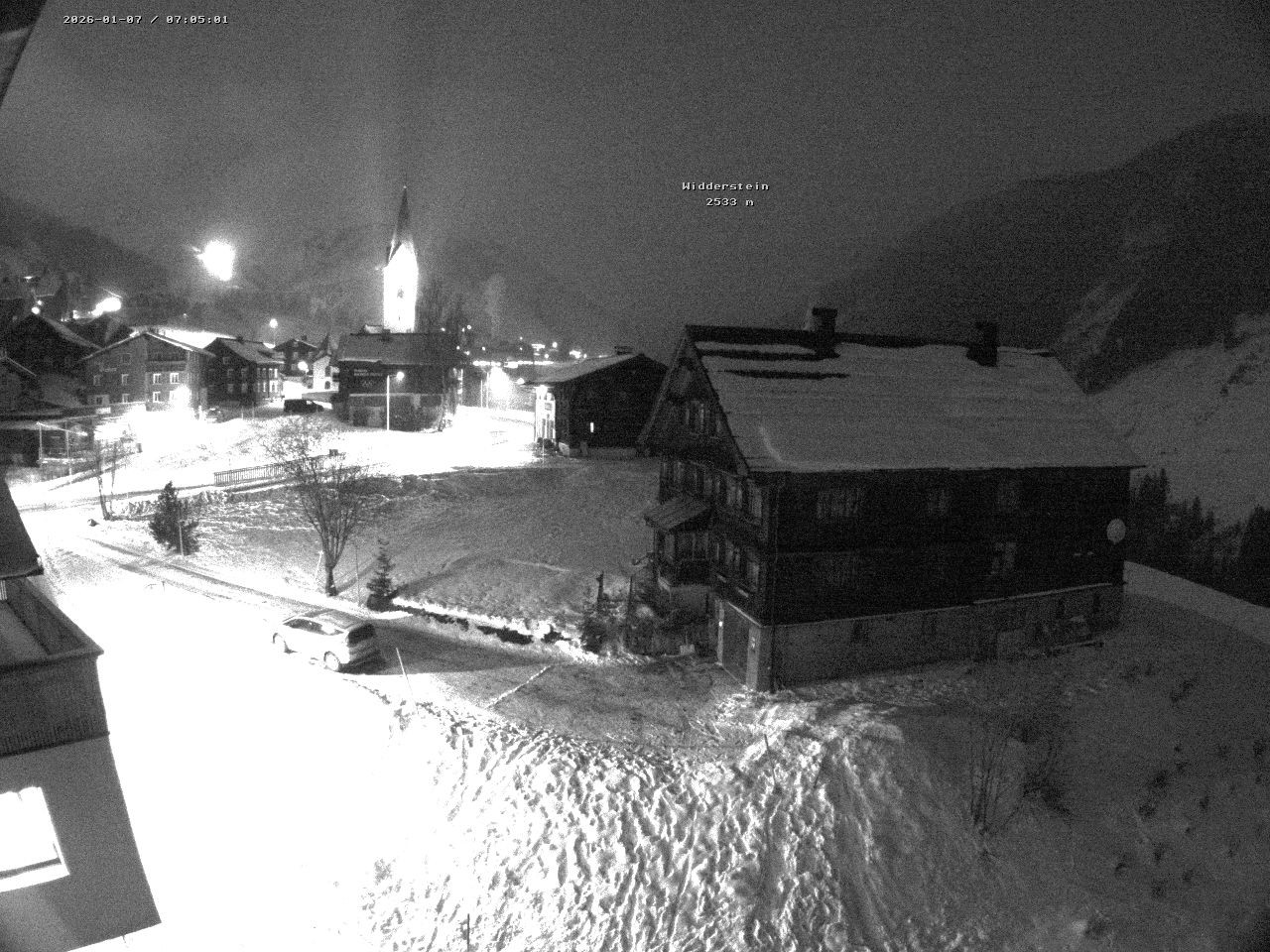 Archived image Webcam Village center Warth