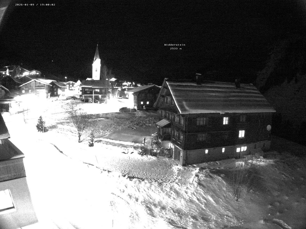 Archiv Foto Webcam Dorfzentrum von Warth