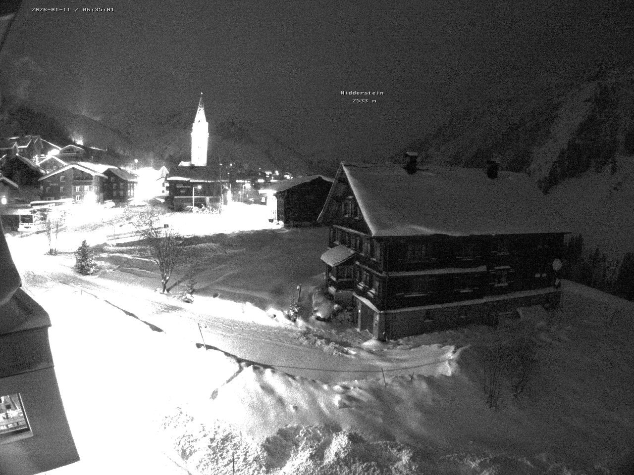 Archiv Foto Webcam Dorfzentrum von Warth