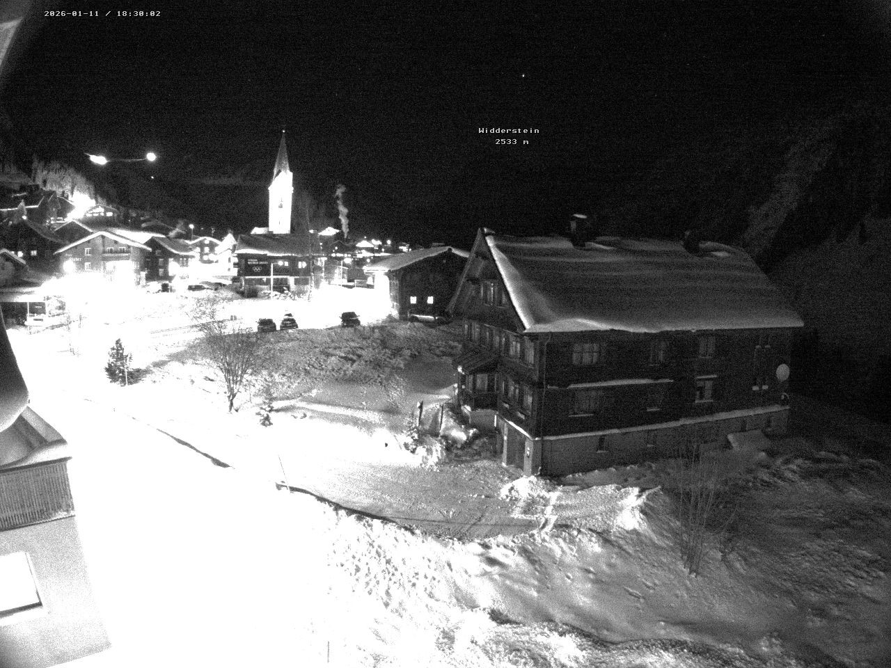 Archiv Foto Webcam Dorfzentrum von Warth