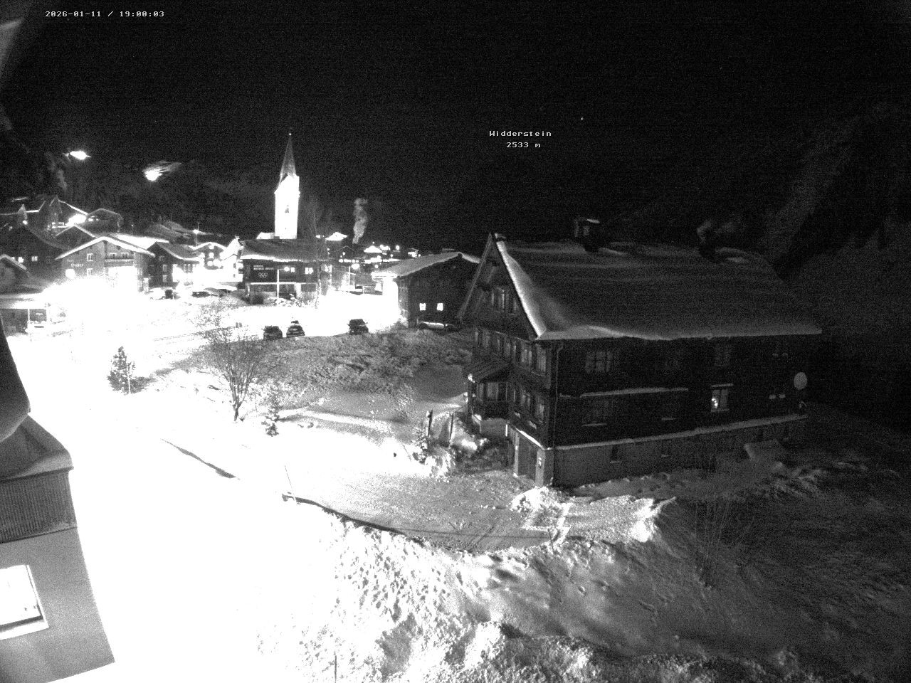 Archiv Foto Webcam Dorfzentrum von Warth