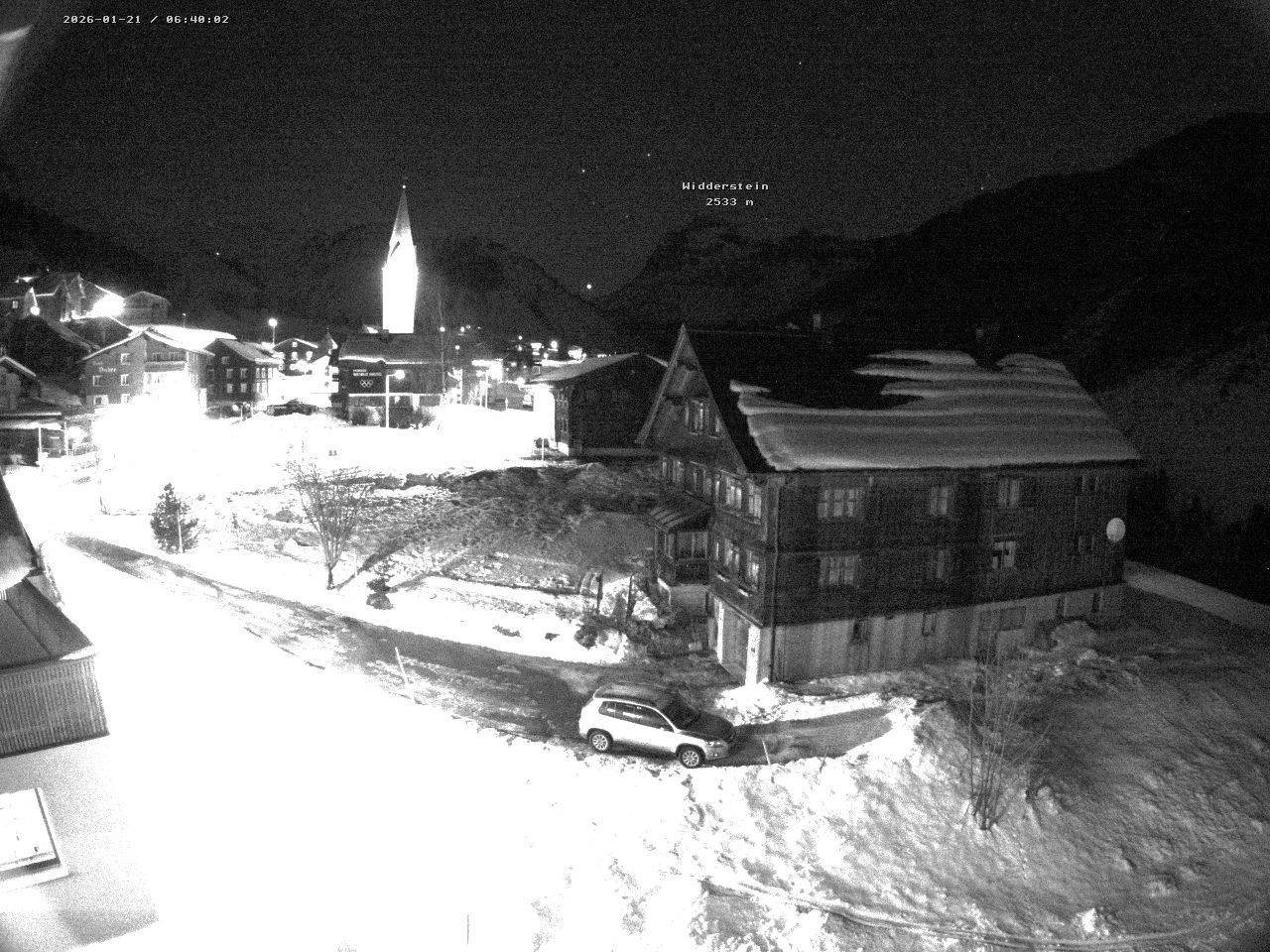 Archiv Foto Webcam Dorfzentrum von Warth