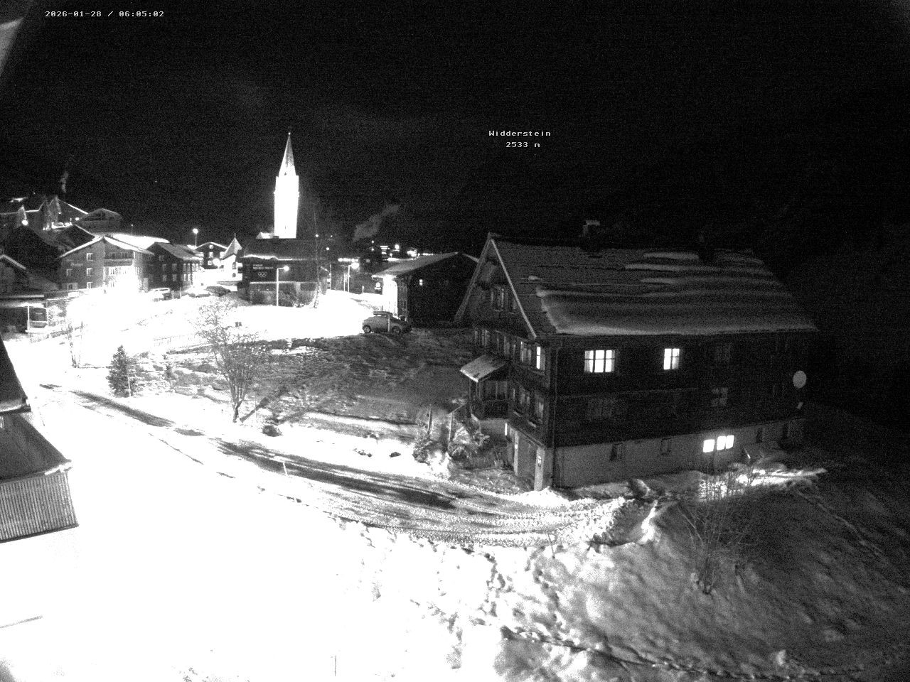 Archiv Foto Webcam Dorfzentrum von Warth