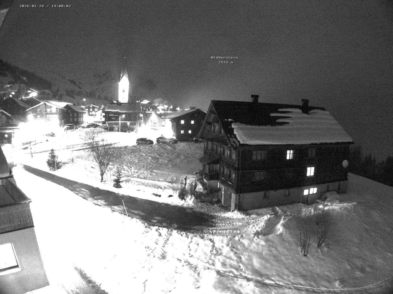 Archiv Foto Webcam Dorfzentrum von Warth