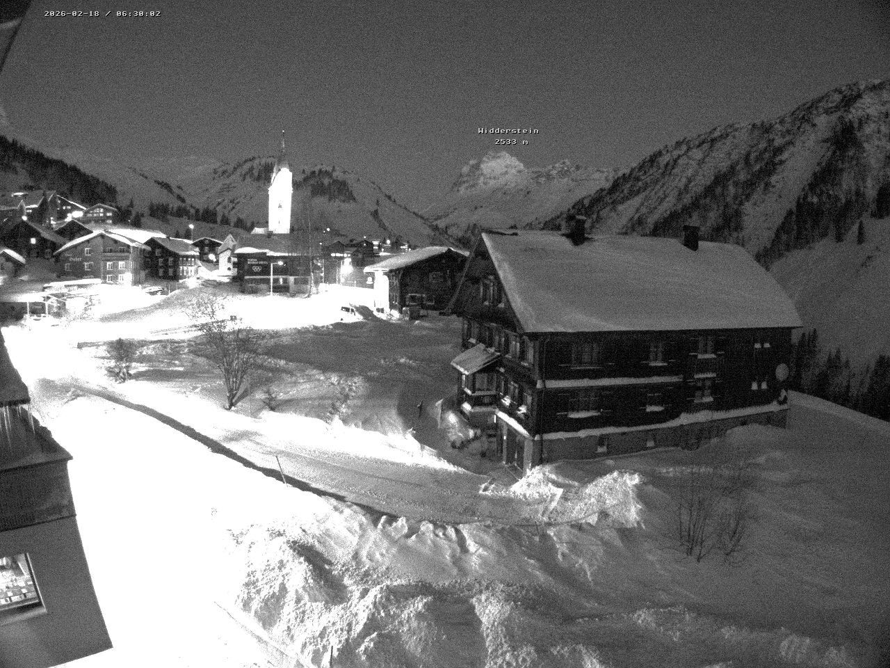 Archiv Foto Webcam Dorfzentrum von Warth
