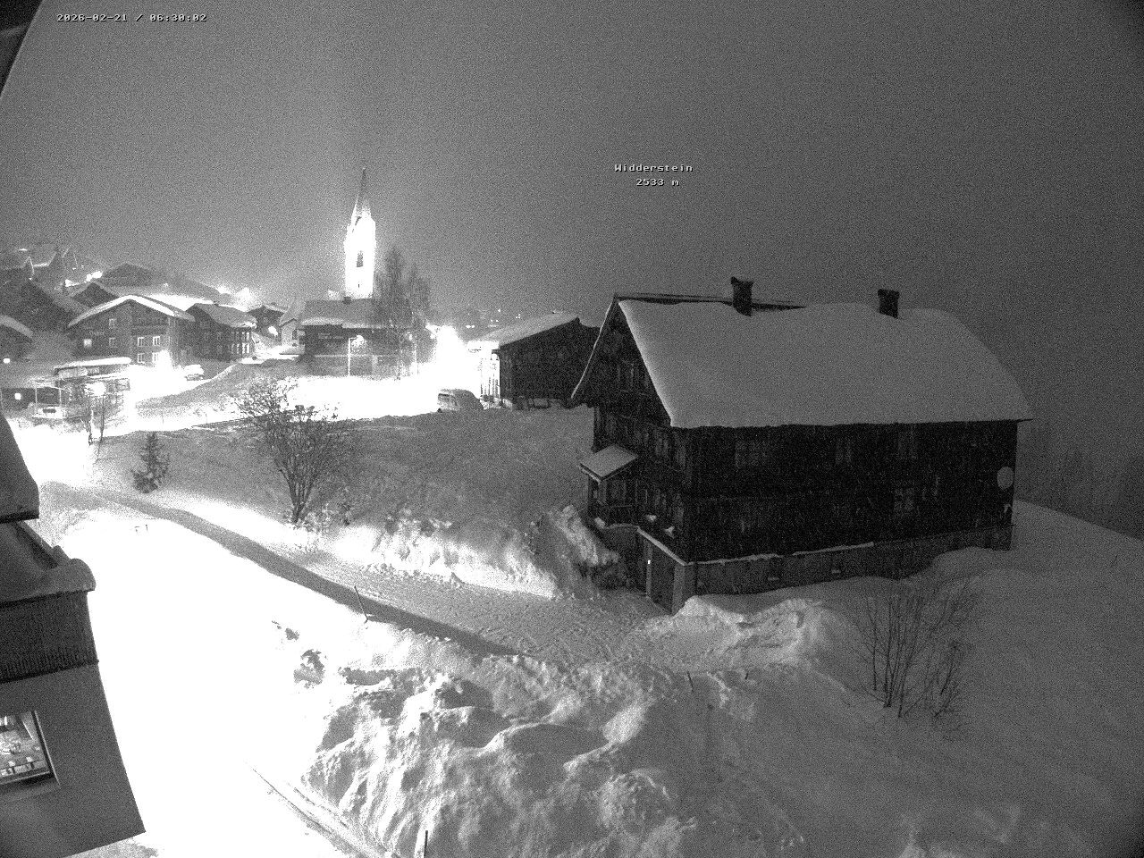 Archived image Webcam Village center Warth