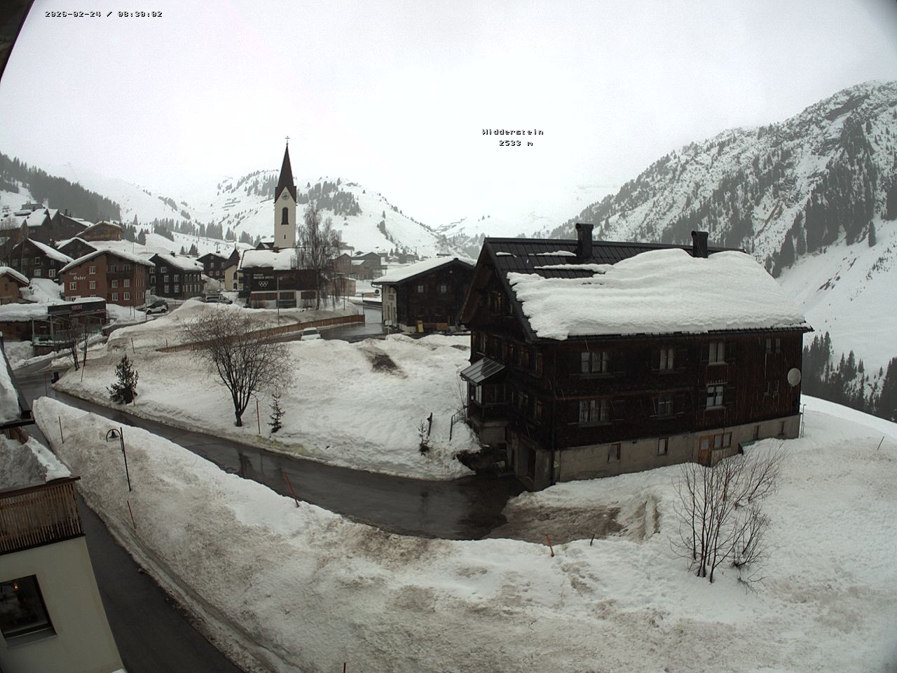Archived image Webcam Village center Warth