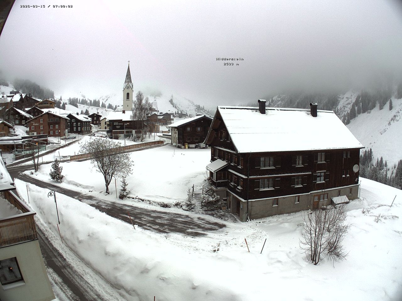 Archiv Foto Webcam Dorfzentrum von Warth