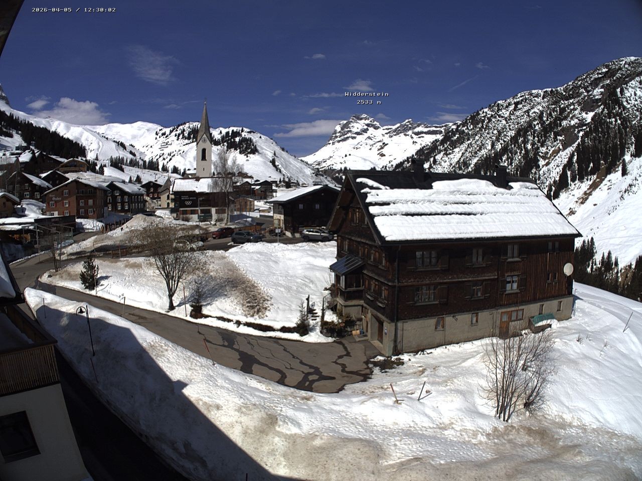 Archived image Webcam Village center Warth